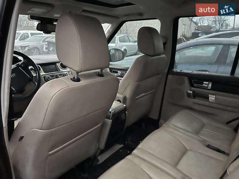 Позашляховик / Кросовер Land Rover Discovery 2015 в Черкасах