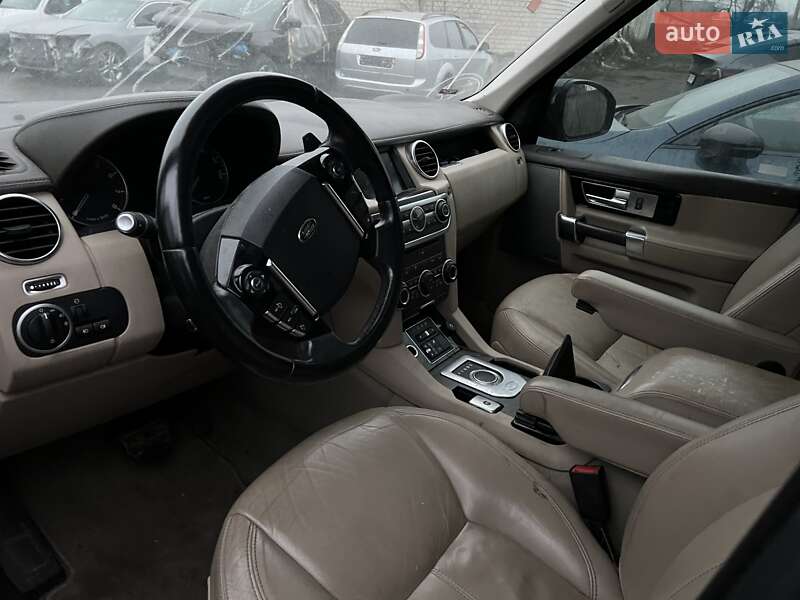 Позашляховик / Кросовер Land Rover Discovery 2015 в Черкасах