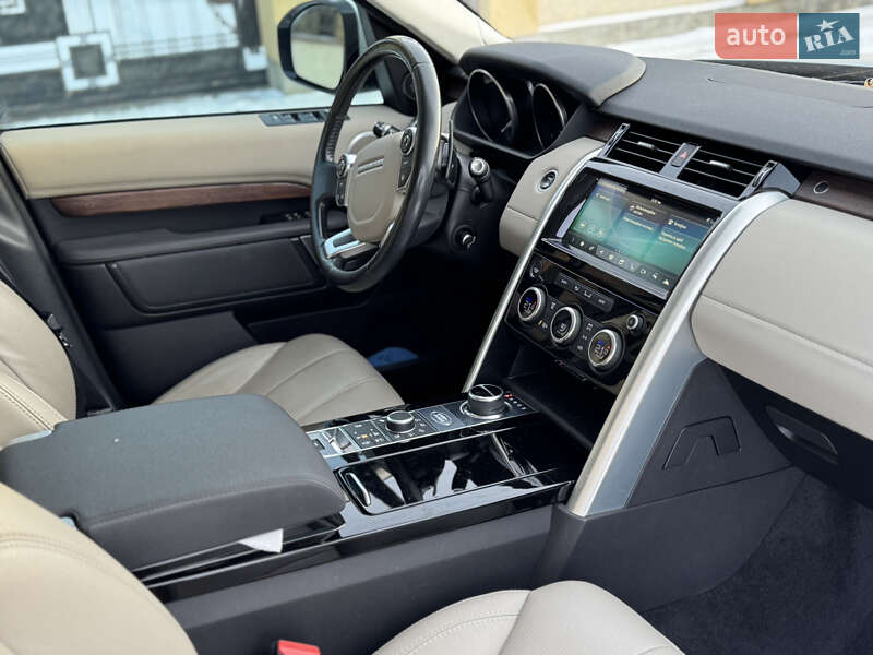 Внедорожник / Кроссовер Land Rover Discovery 2017 в Львове фото 51 Внедорожник / Кроссовер Land Rover Discovery 2017 в Львове