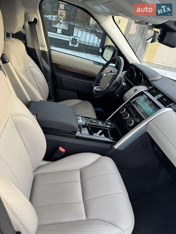 Внедорожник / Кроссовер Land Rover Discovery 2017 в Львове фото 55 Внедорожник / Кроссовер Land Rover Discovery 2017 в Львове