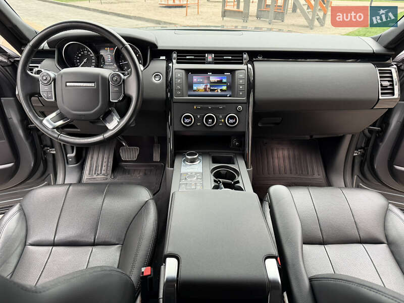 Внедорожник / Кроссовер Land Rover Discovery 2017 в Киеве