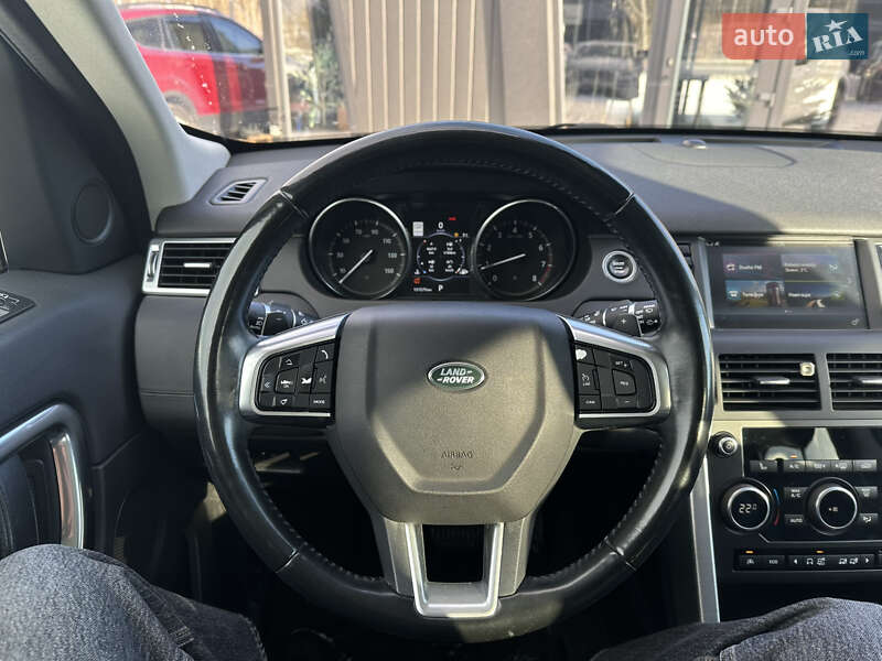 Внедорожник / Кроссовер Land Rover Discovery 2016 в Львове фото 17 Внедорожник / Кроссовер Land Rover Discovery 2016 в Львове