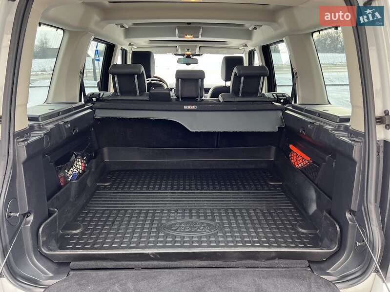 Внедорожник / Кроссовер Land Rover Discovery 2016 в Днепре