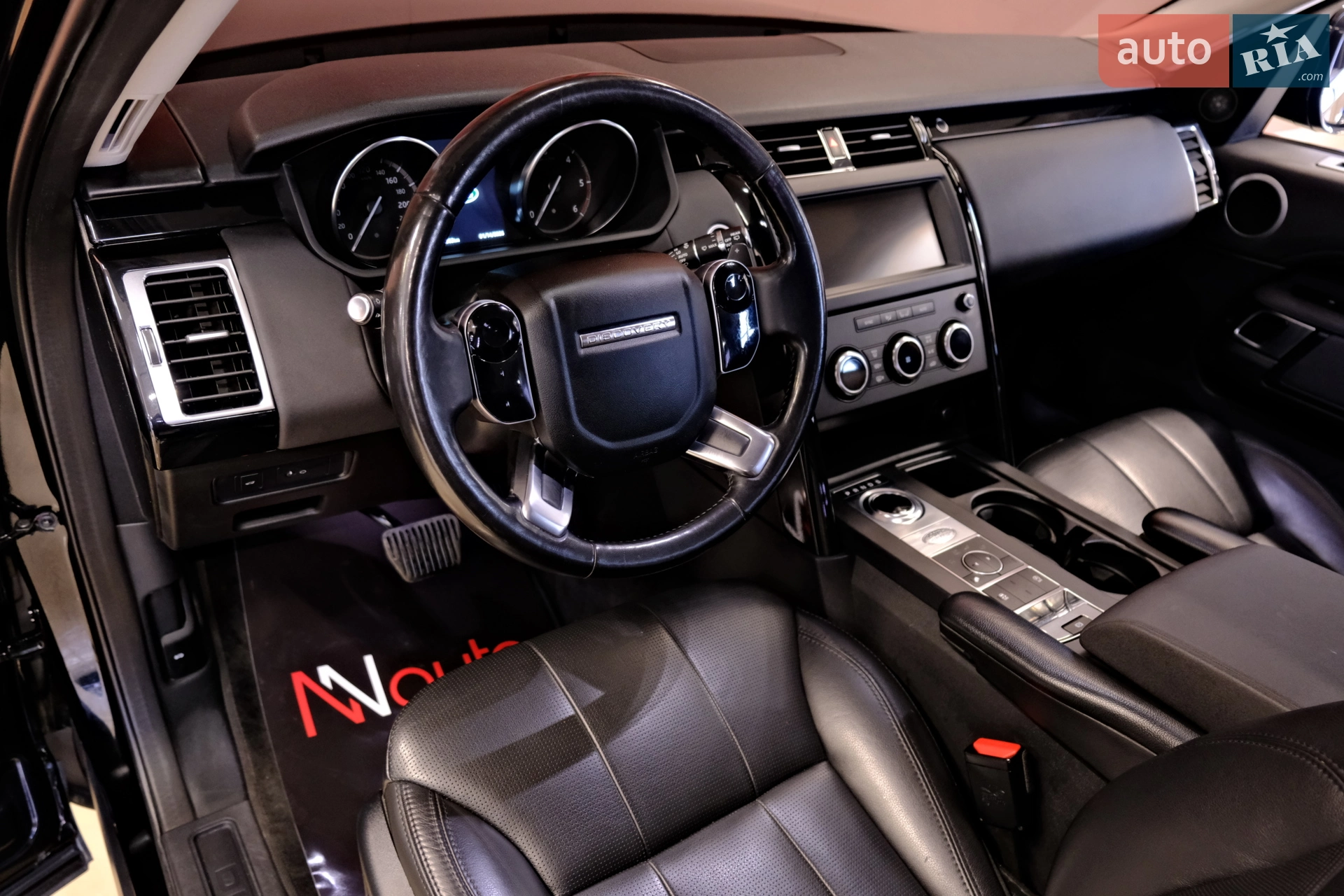 2019 Land Rover Discovery - мініатюра 32