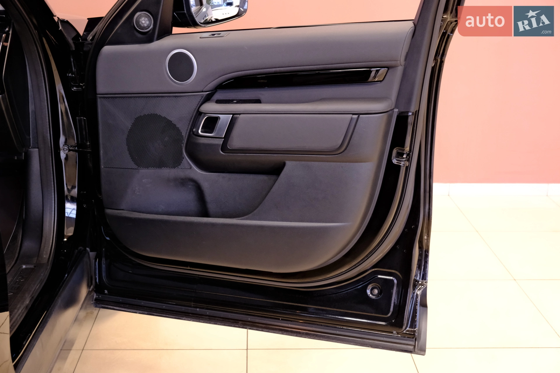 2019 Land Rover Discovery - мініатюра 41