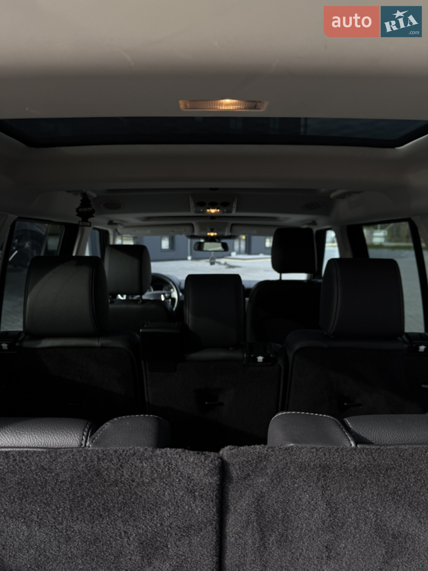 2016 Land Rover Discovery - мініатюра 20