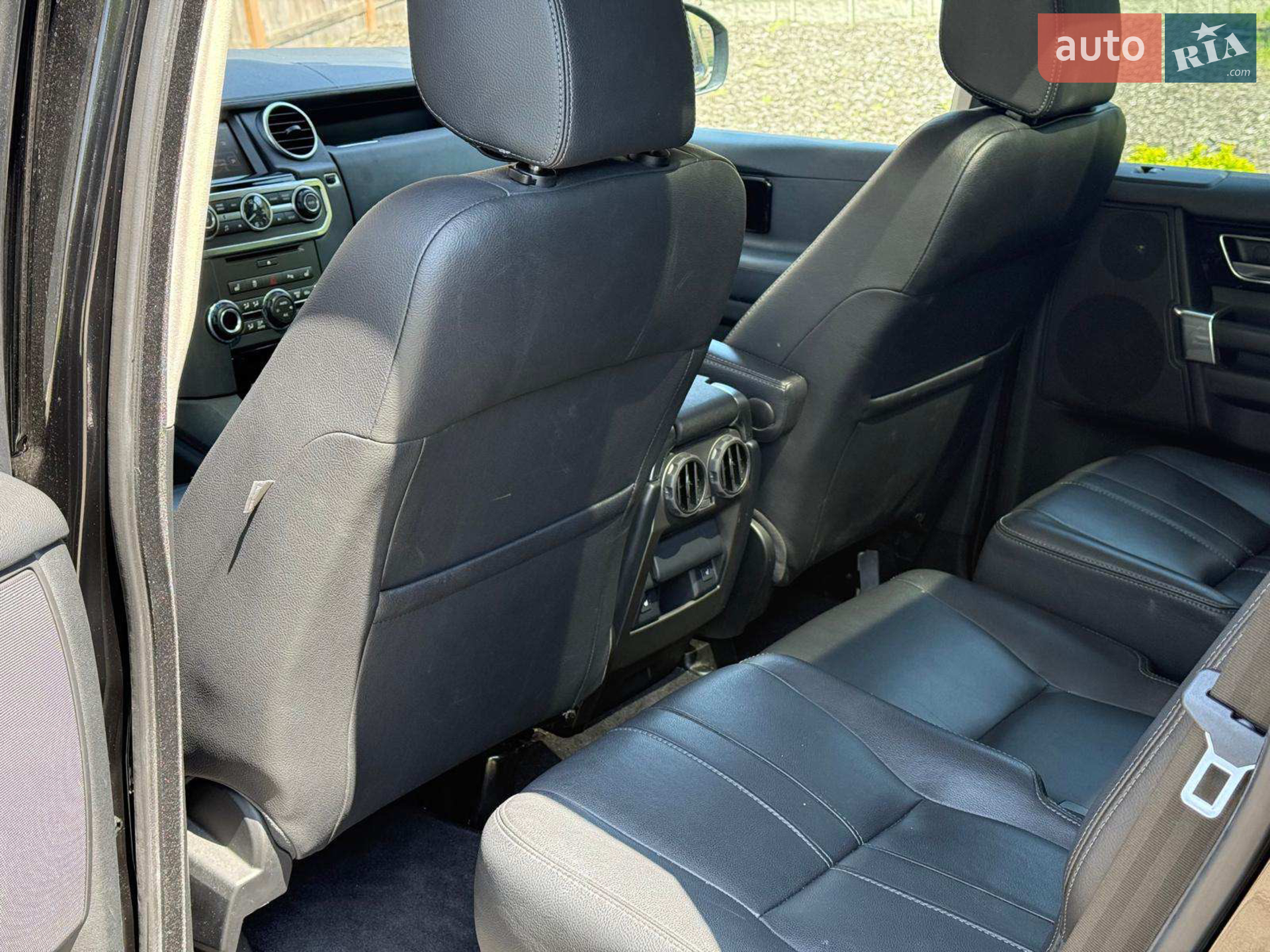 2016 Land Rover Discovery - мініатюра 72