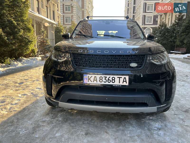 Внедорожник / Кроссовер Land Rover Discovery 2017 в Киеве