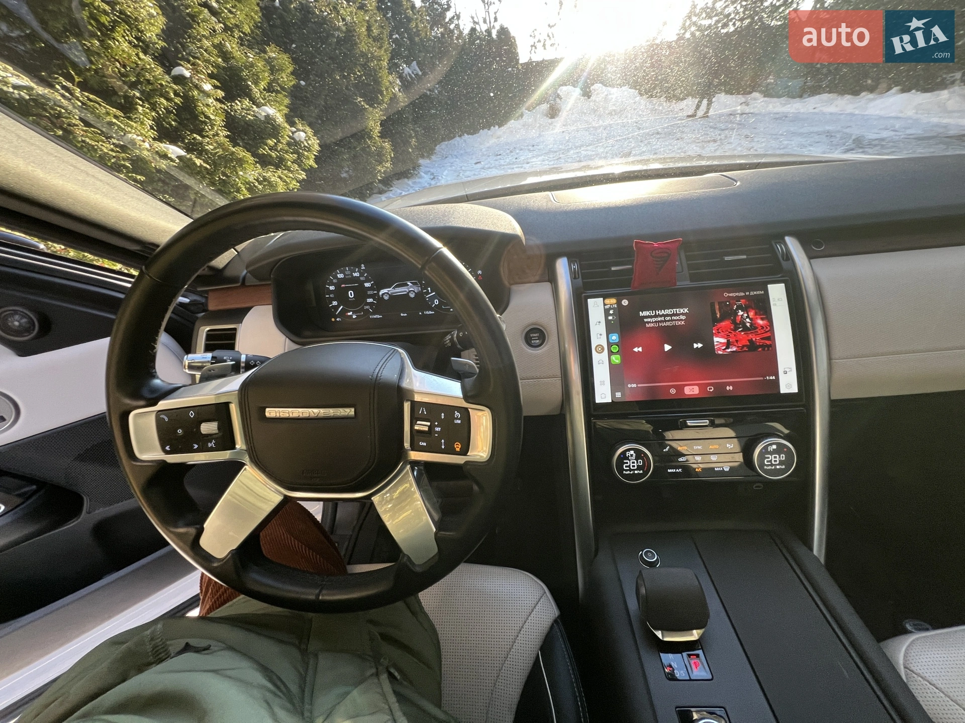 2021 Land Rover Discovery - мініатюра 28