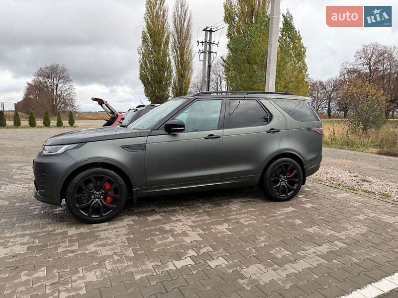 Land Rover Discovery 2023