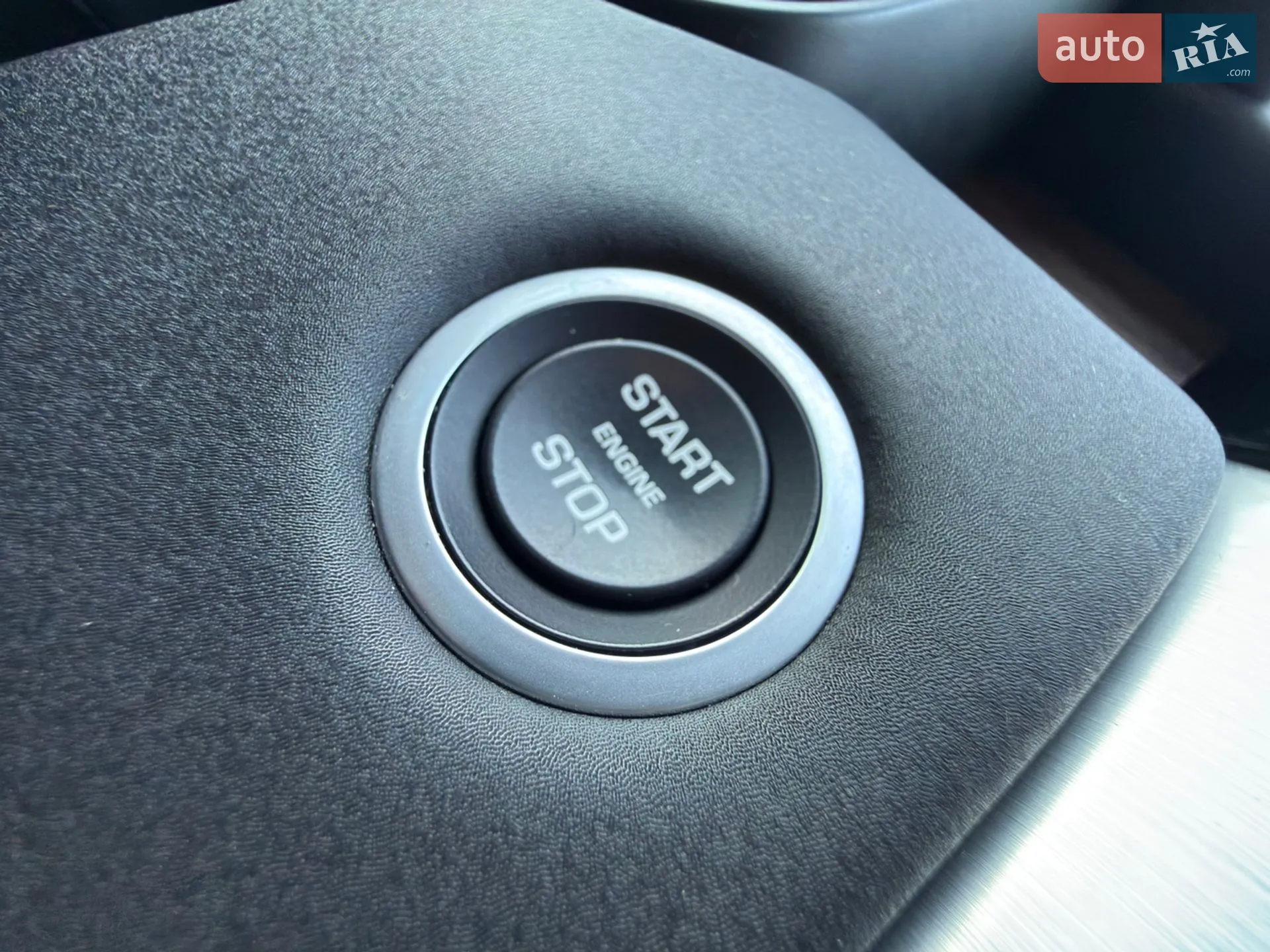 2018 Land Rover Discovery - мініатюра 37