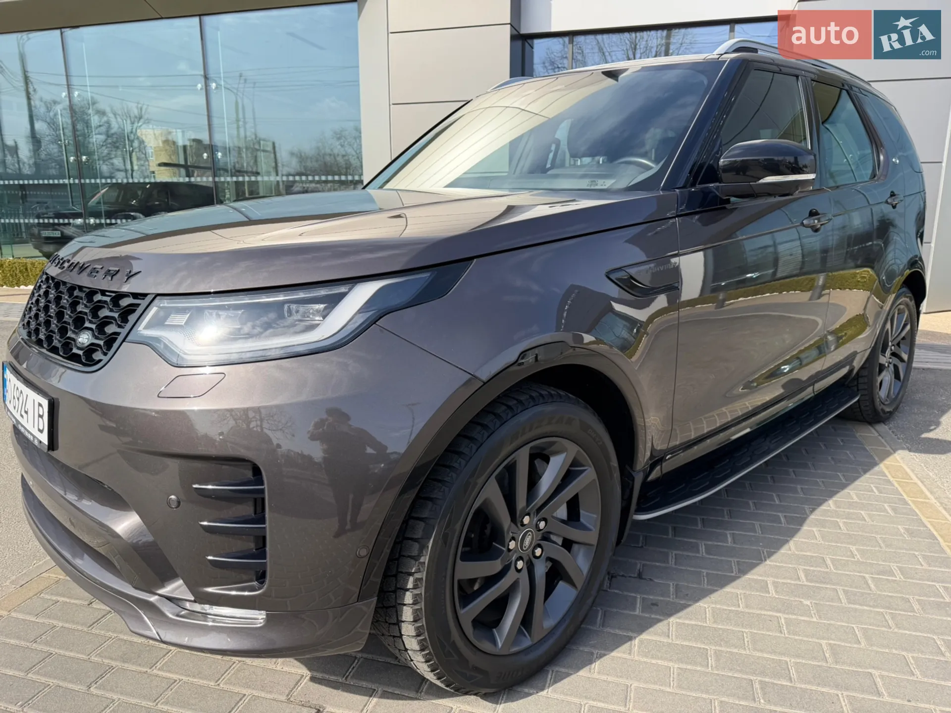 2021 Land Rover Discovery - мініатюра 9