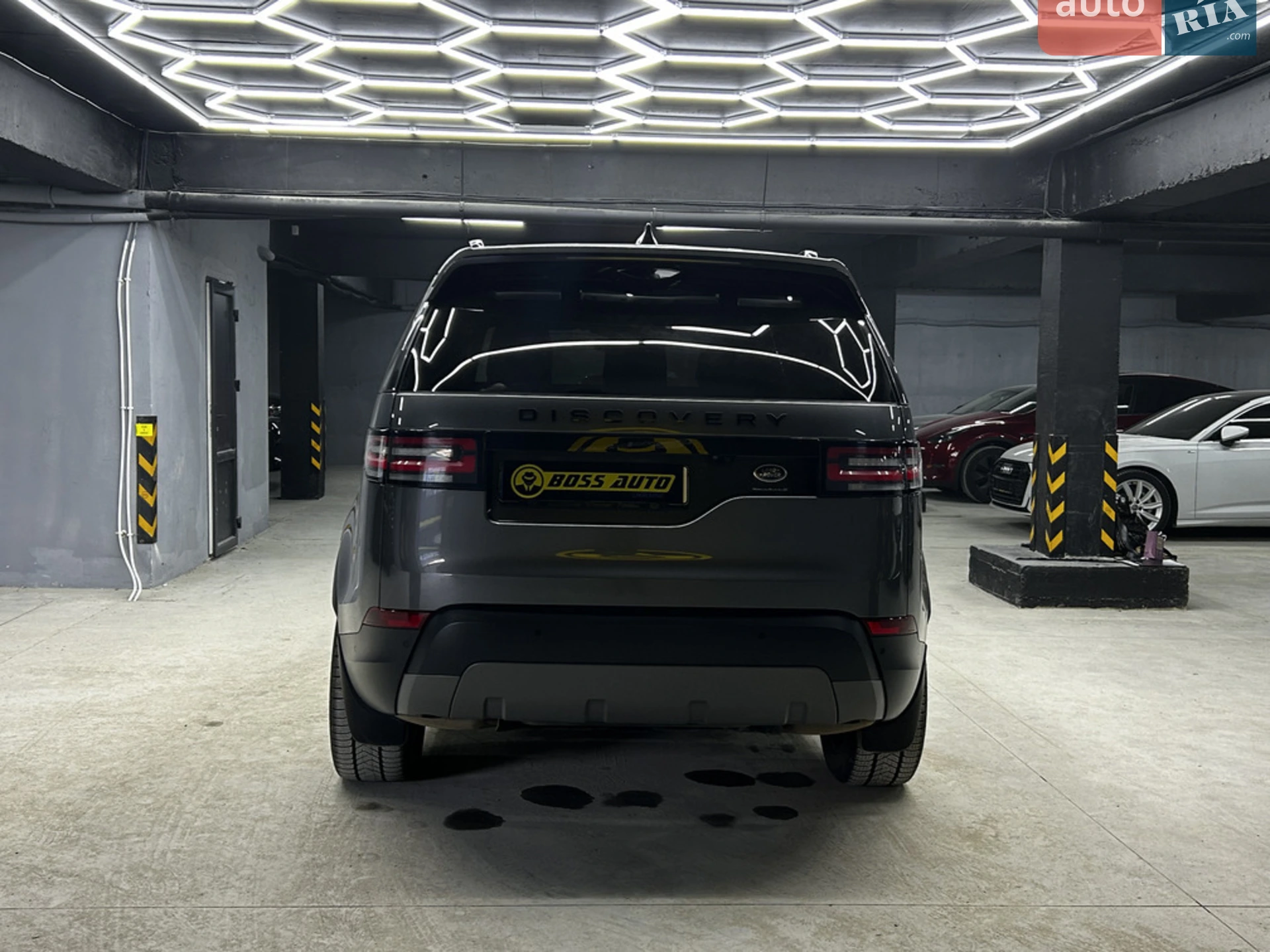 2018 Land Rover Discovery - мініатюра 7