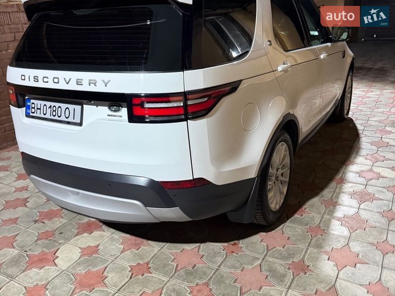 Внедорожник / Кроссовер Land Rover Discovery 2017 в Одессе