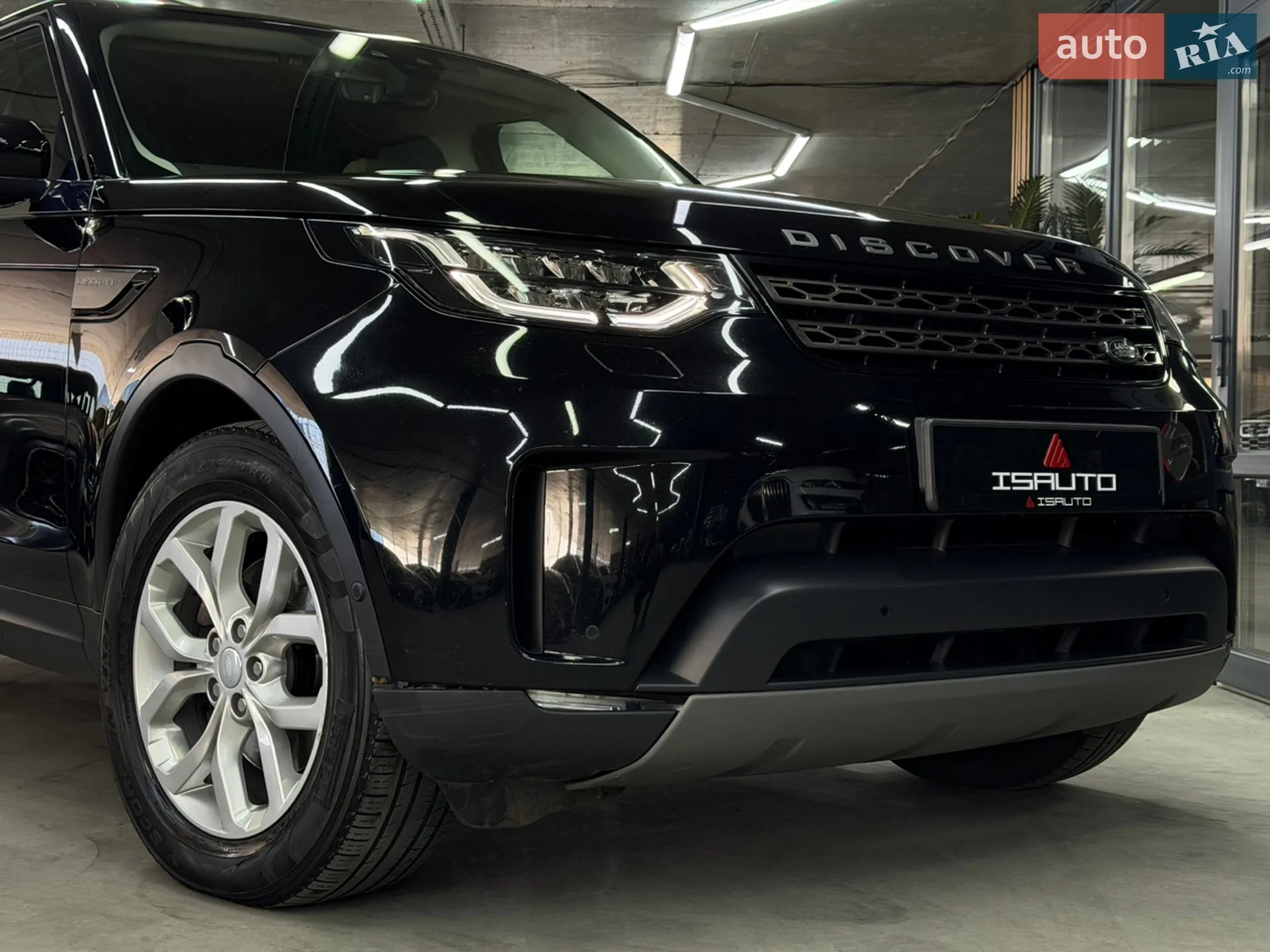 2019 Land Rover Discovery - мініатюра 4