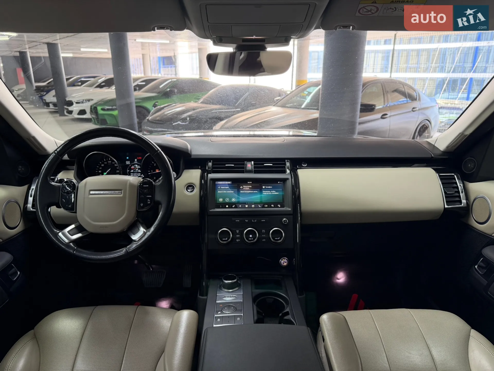 2019 Land Rover Discovery - мініатюра 28