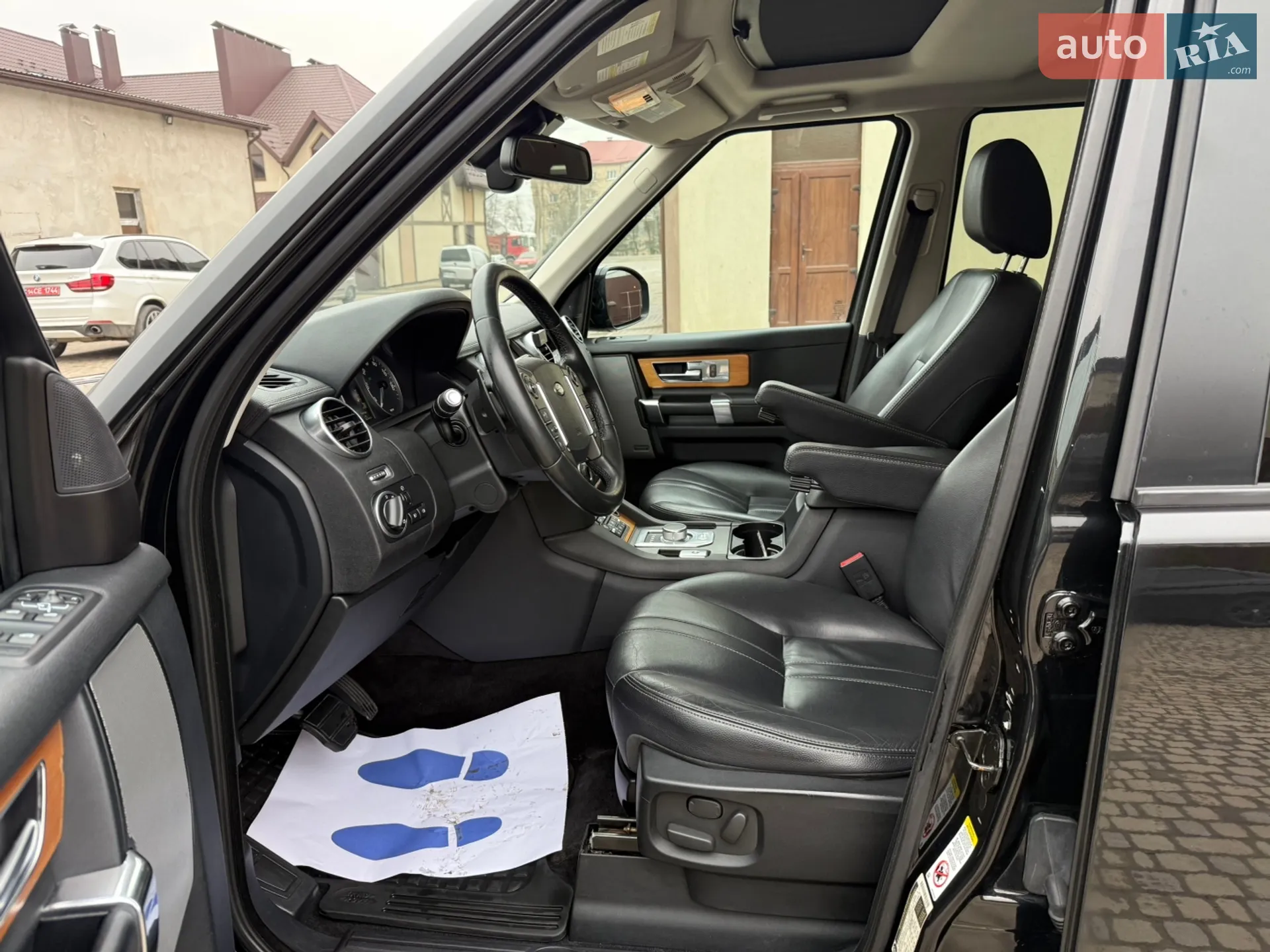 2015 Land Rover Discovery - мініатюра 40
