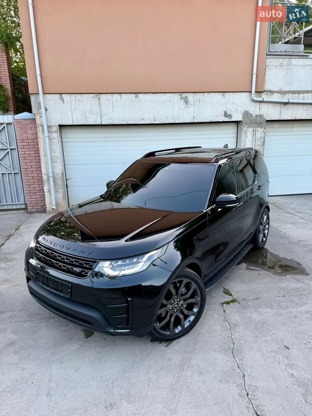 2019 Land Rover Discovery - мініатюра 5