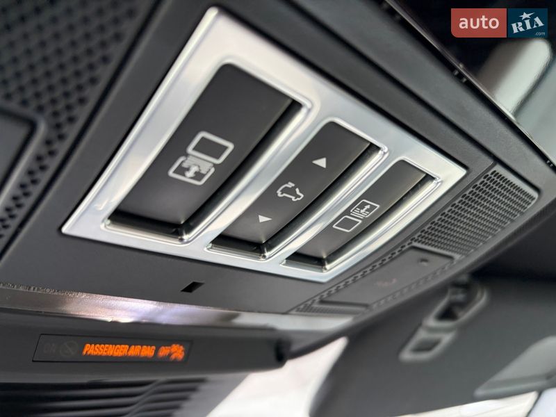 Внедорожник / Кроссовер Land Rover Discovery 2022 в Киеве