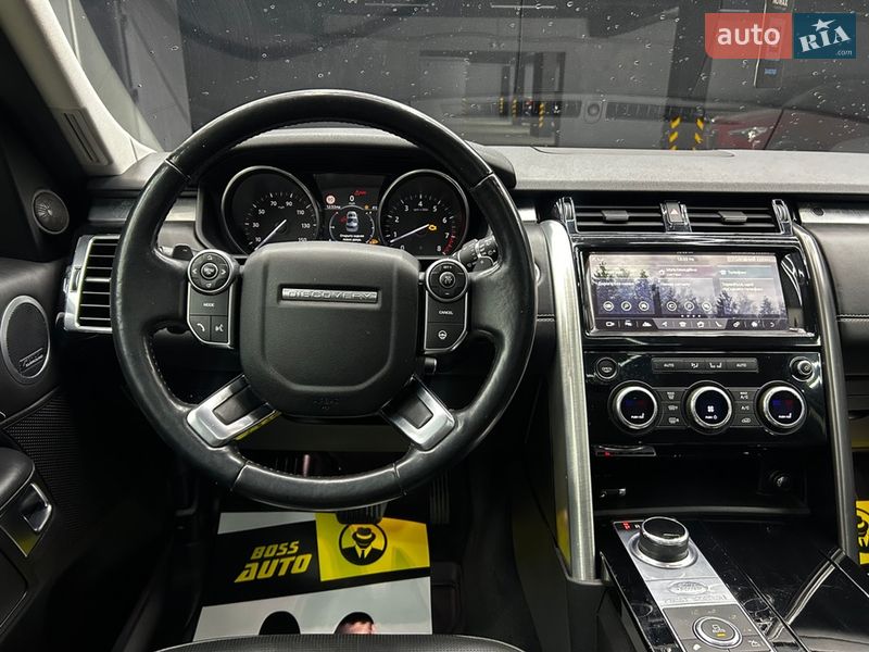 Позашляховик / Кросовер Land Rover Discovery 2017 в Чернівцях