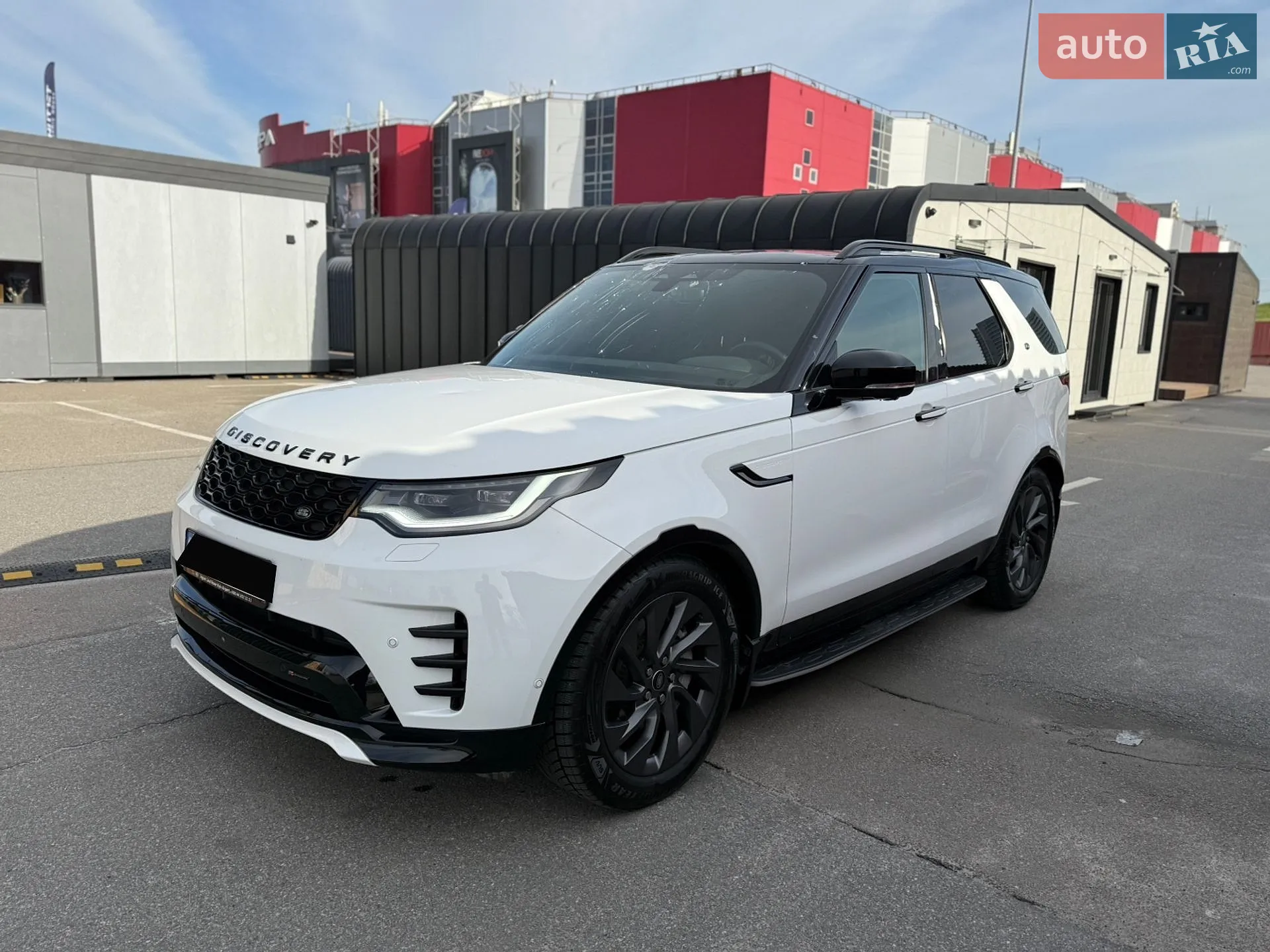 2023 Land Rover Discovery - фото 1