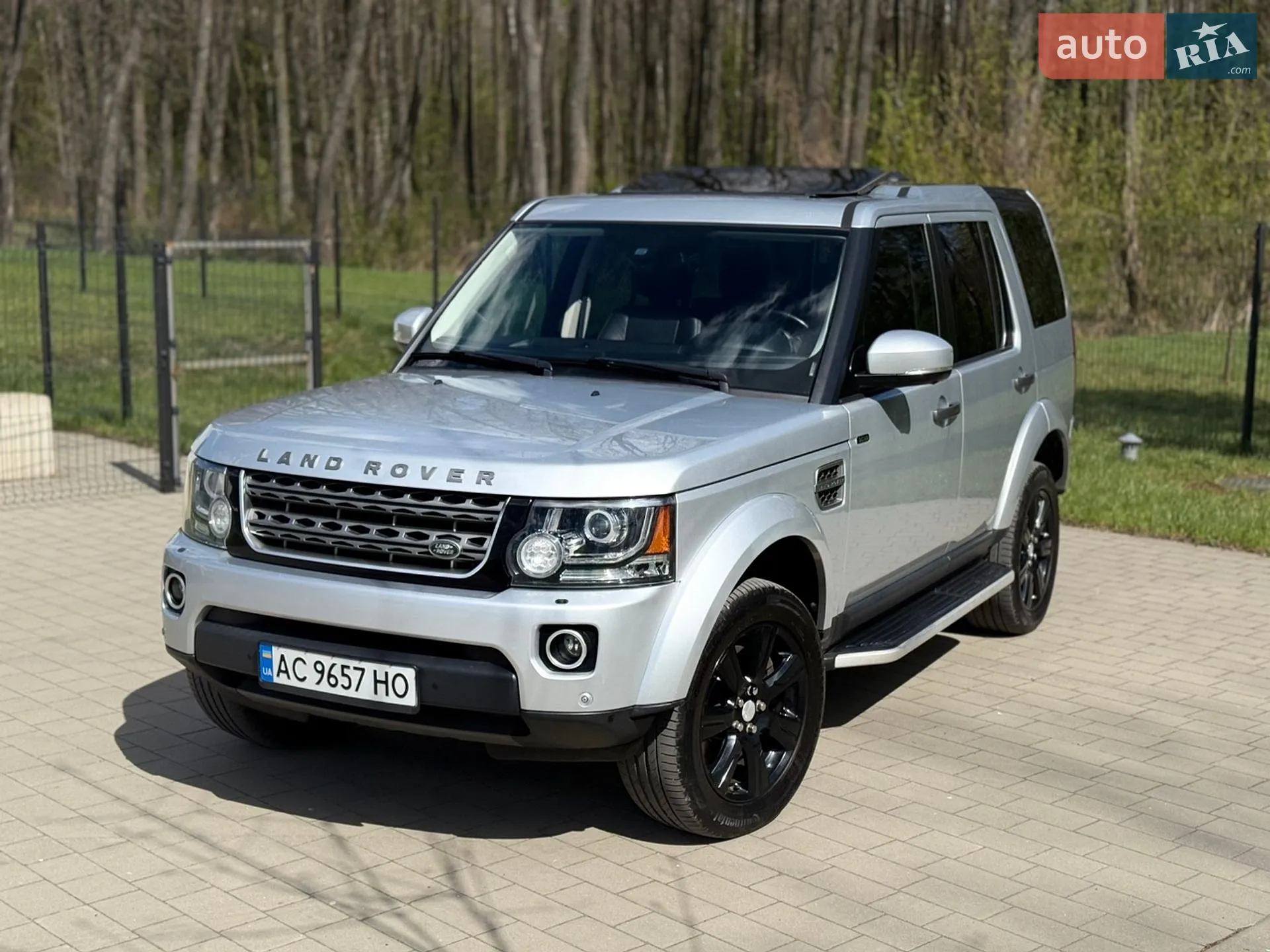 2015 Land Rover Discovery - мініатюра 2