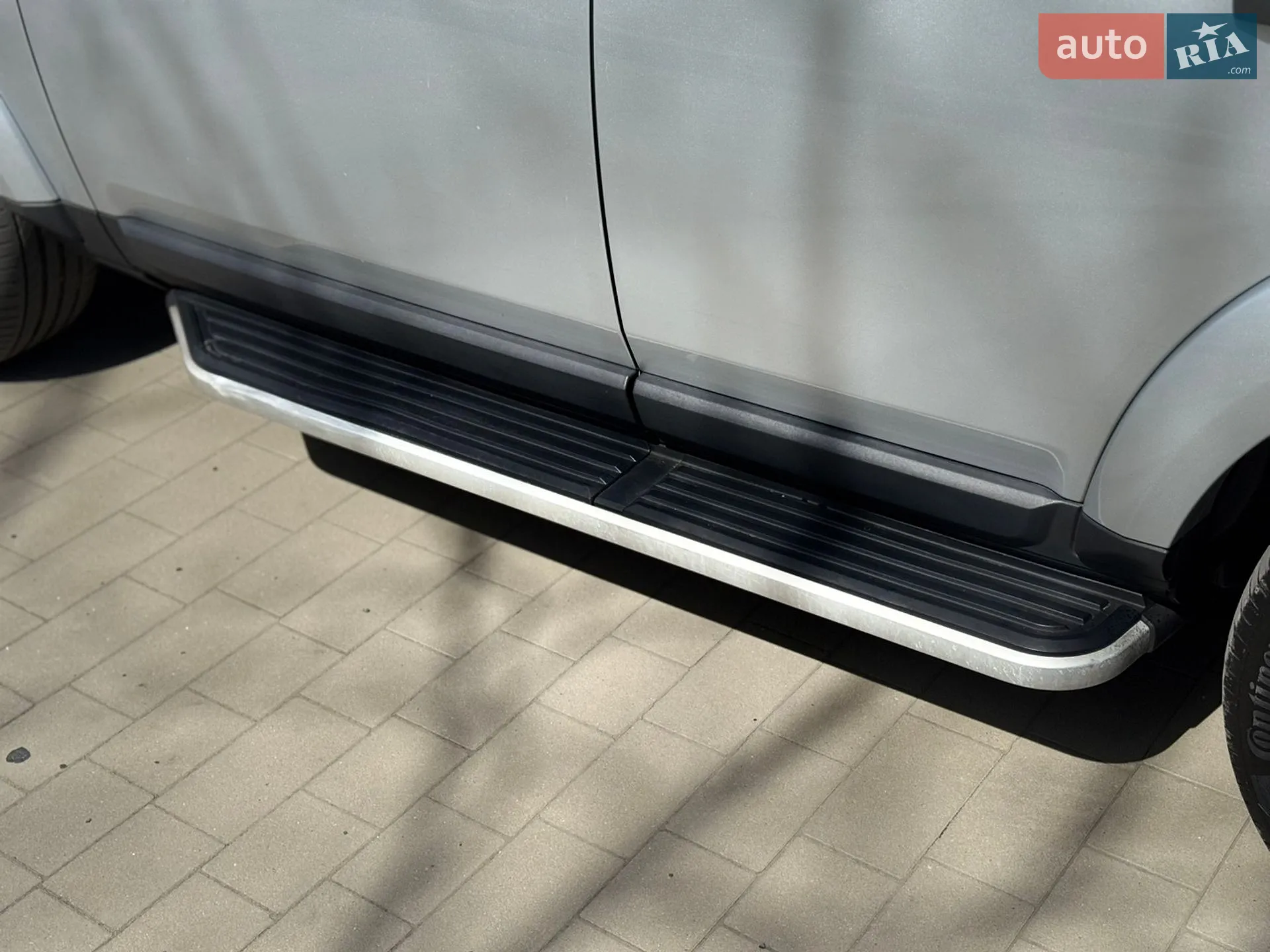 2015 Land Rover Discovery - мініатюра 25