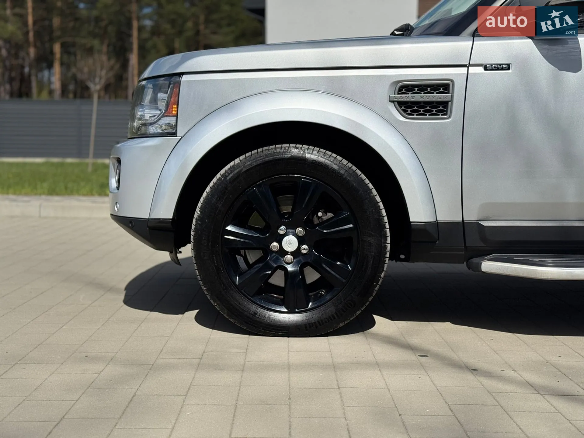 2015 Land Rover Discovery - мініатюра 27