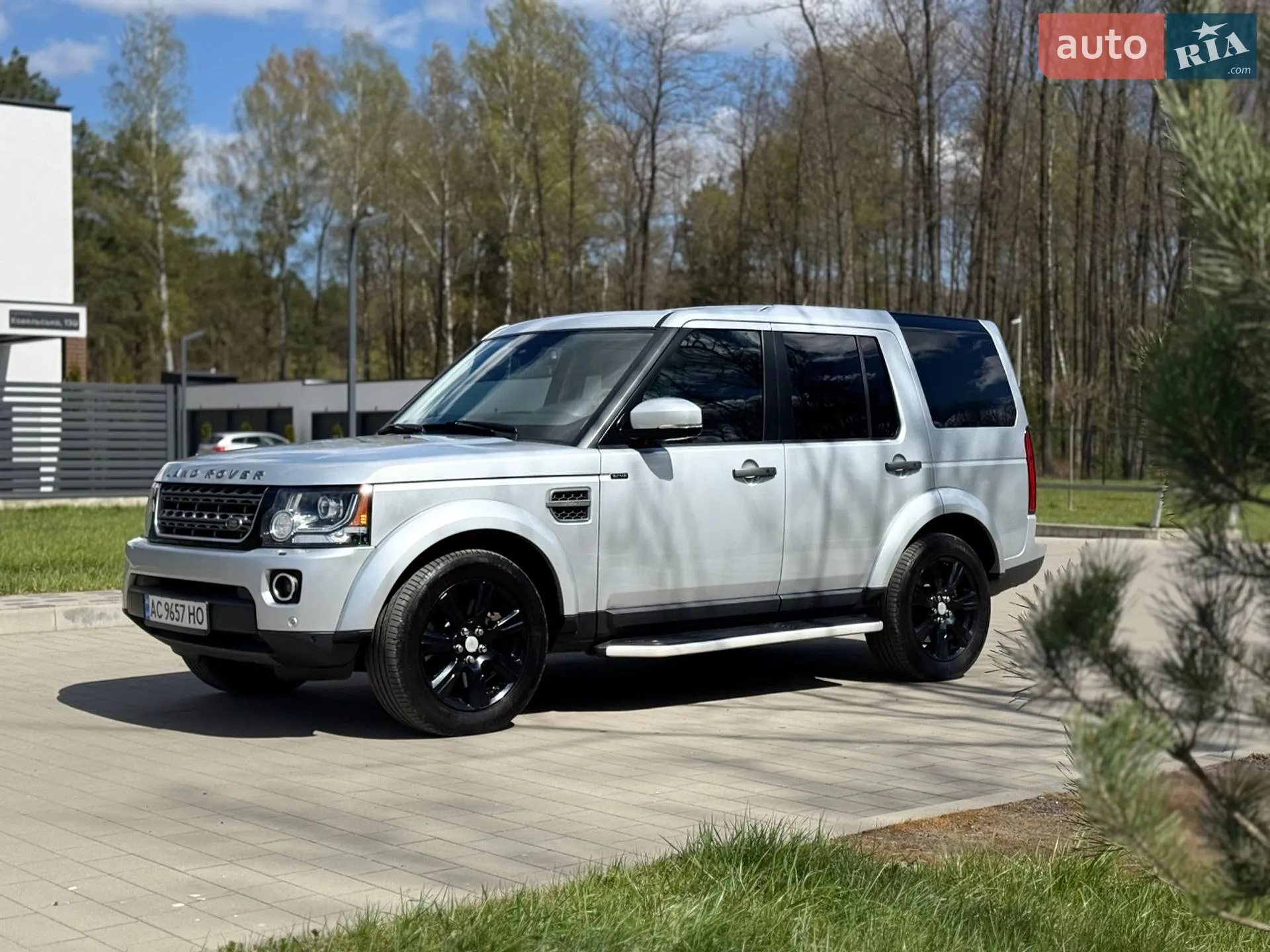 2015 Land Rover Discovery - мініатюра 29