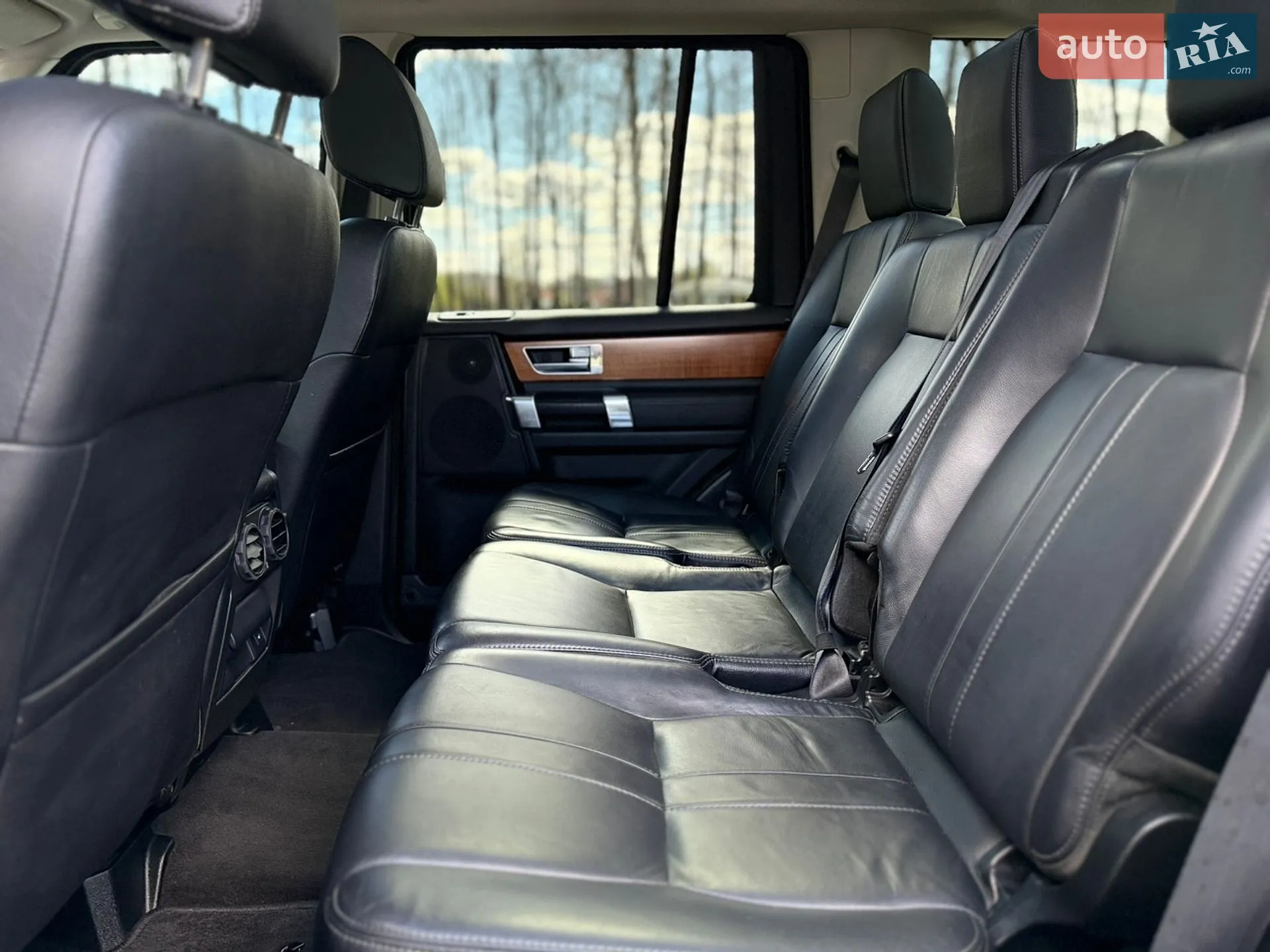 2015 Land Rover Discovery - мініатюра 70