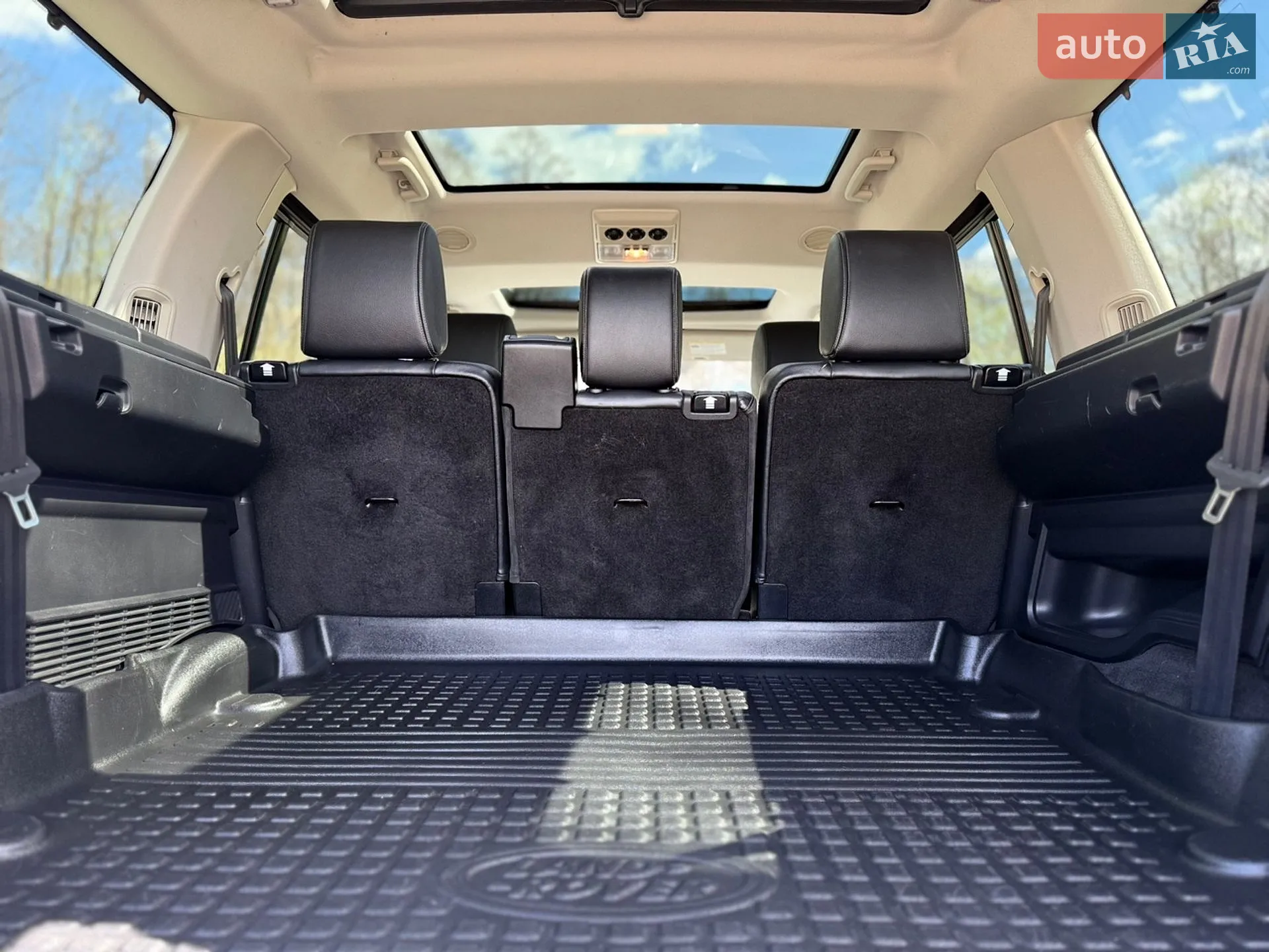 2015 Land Rover Discovery - мініатюра 99