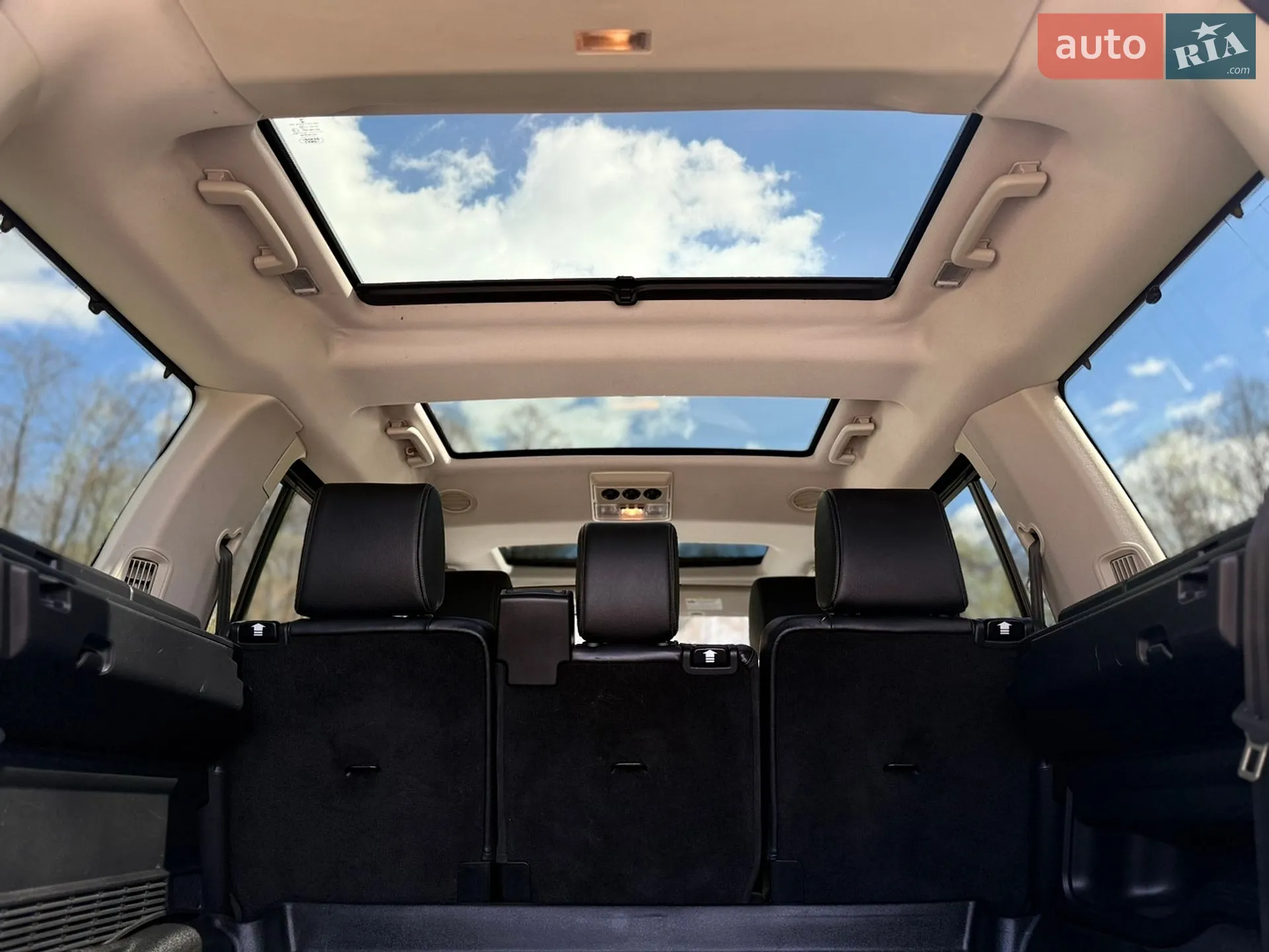 2015 Land Rover Discovery - мініатюра 98