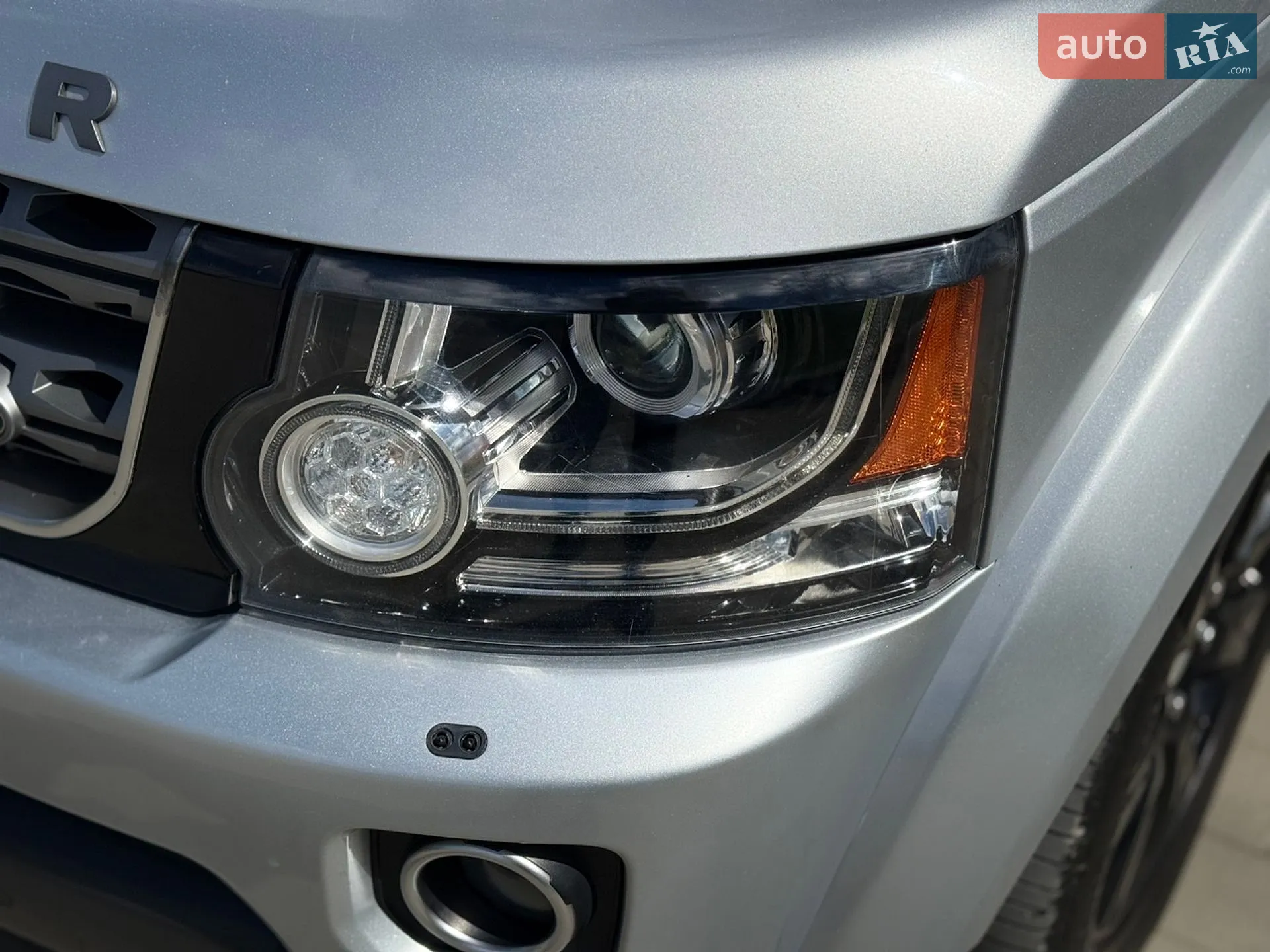 2015 Land Rover Discovery - мініатюра 106