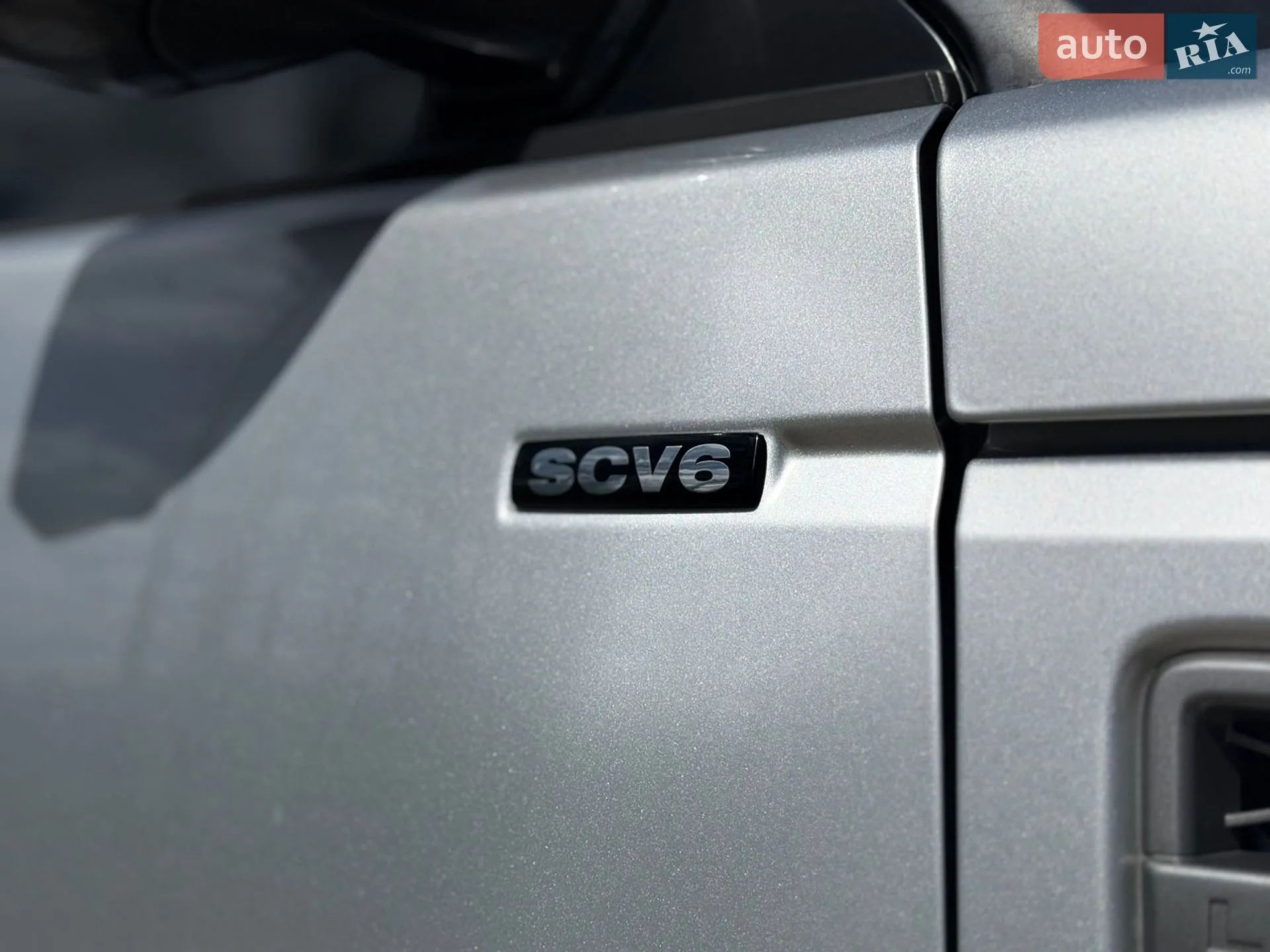 2015 Land Rover Discovery - мініатюра 115
