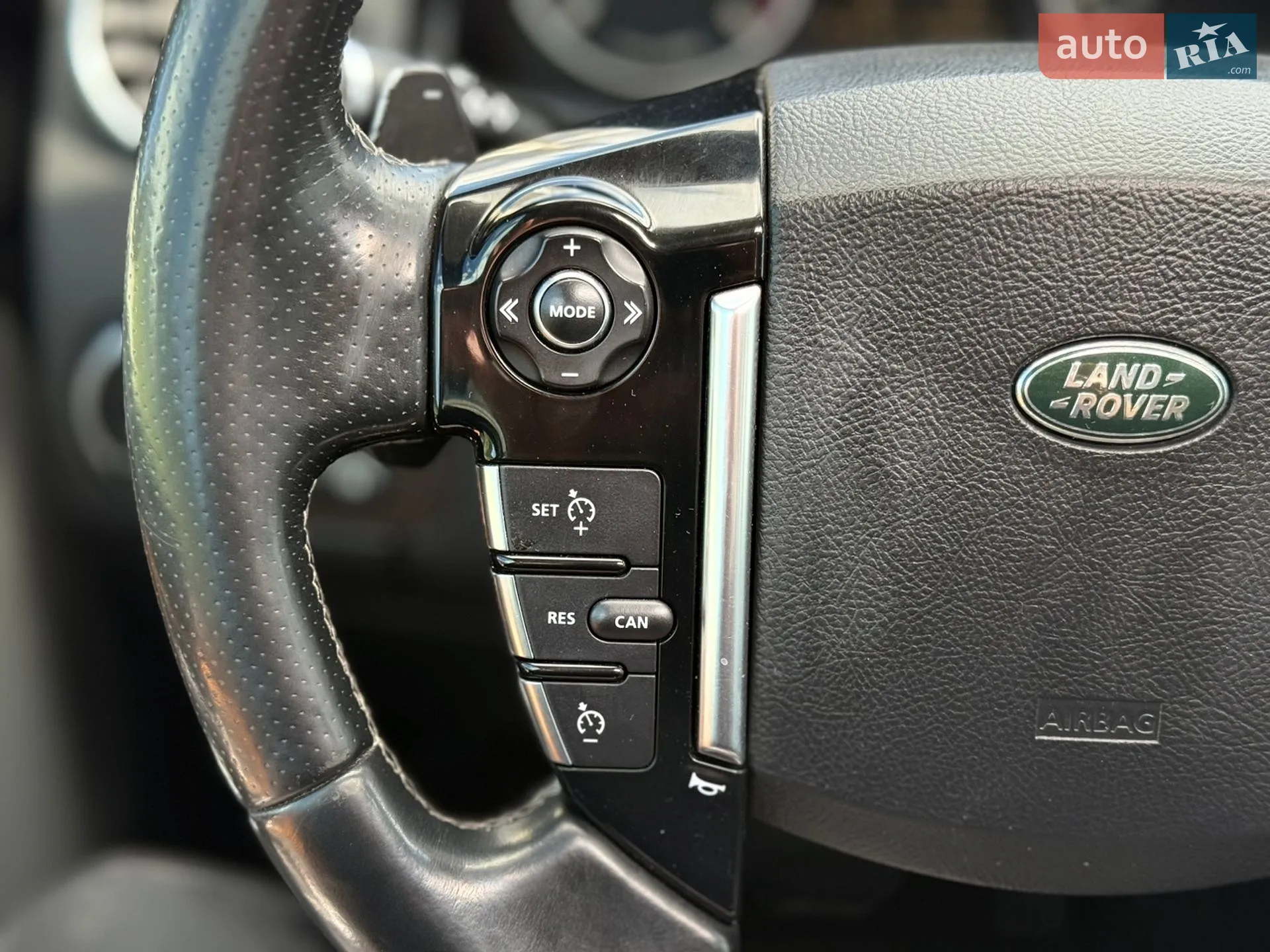 2015 Land Rover Discovery - мініатюра 154