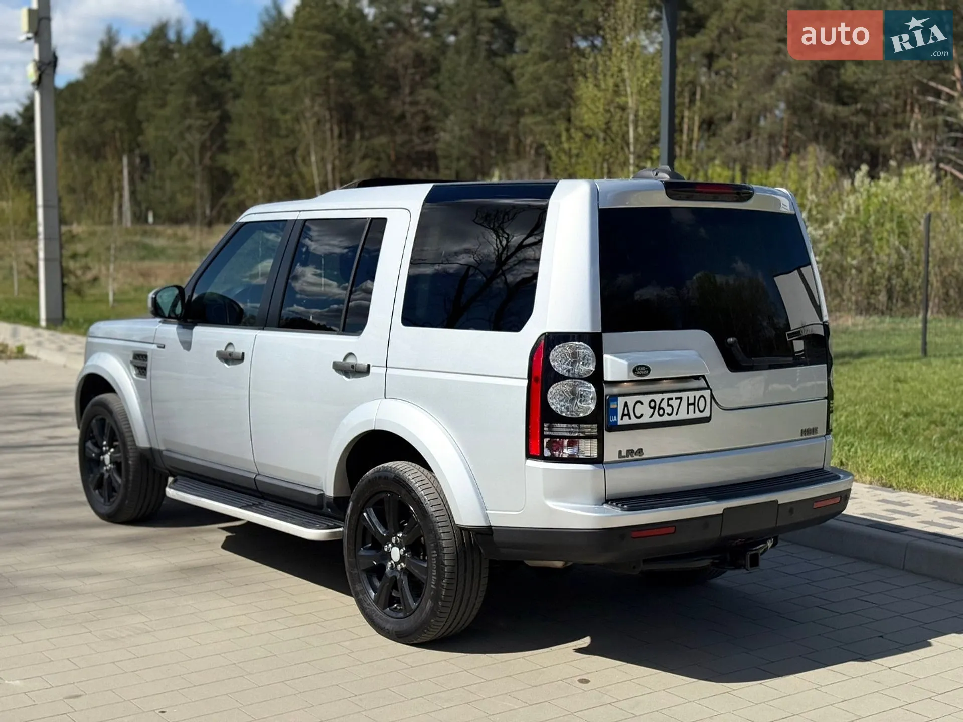2015 Land Rover Discovery - мініатюра 191