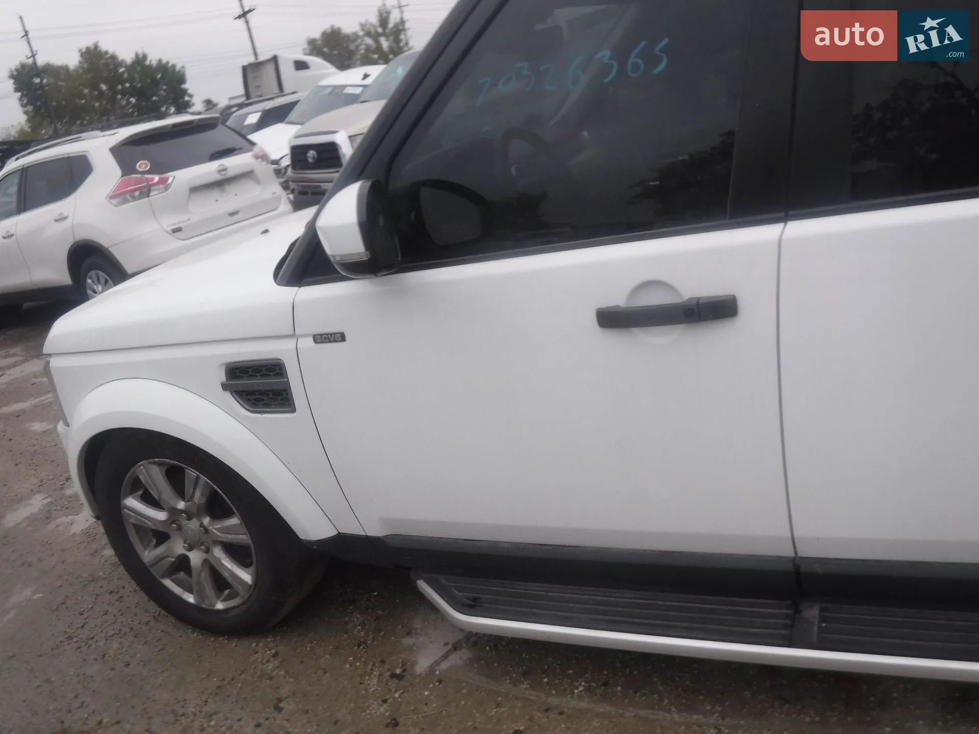 2015 Land Rover Discovery - мініатюра 12