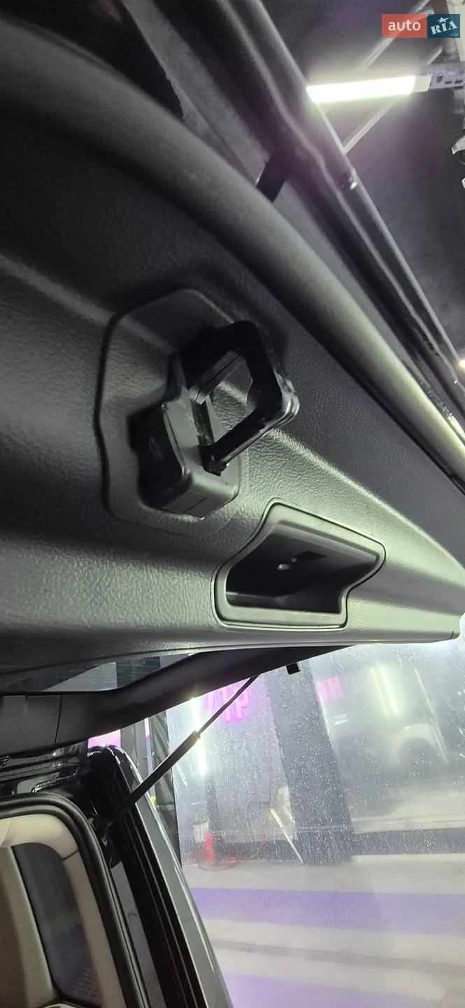 2013 Land Rover Discovery - мініатюра 22