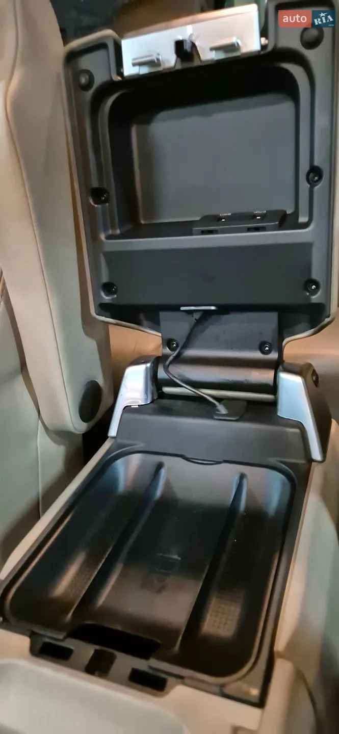 2013 Land Rover Discovery - мініатюра 88