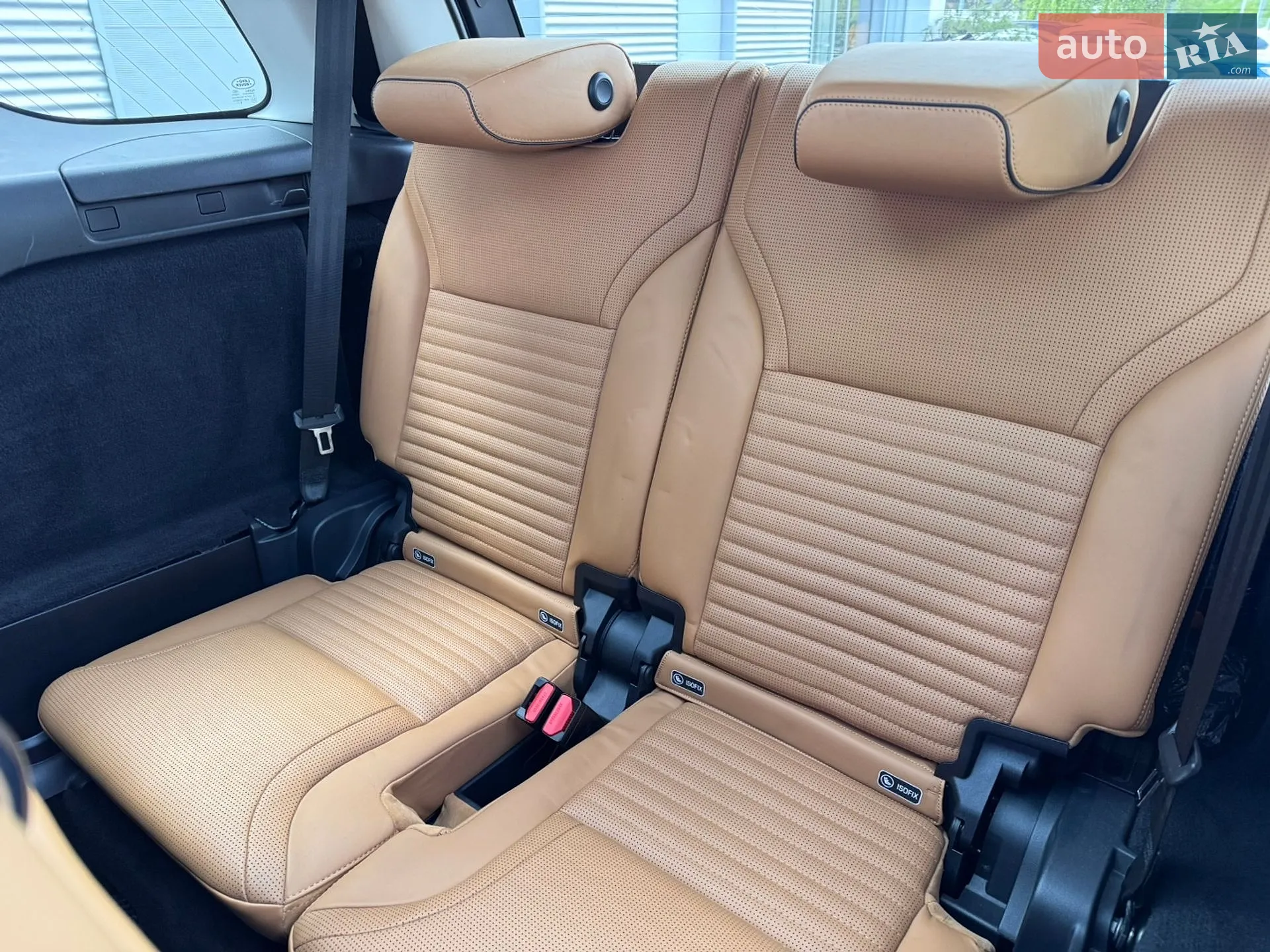 2017 Land Rover Discovery - мініатюра 15