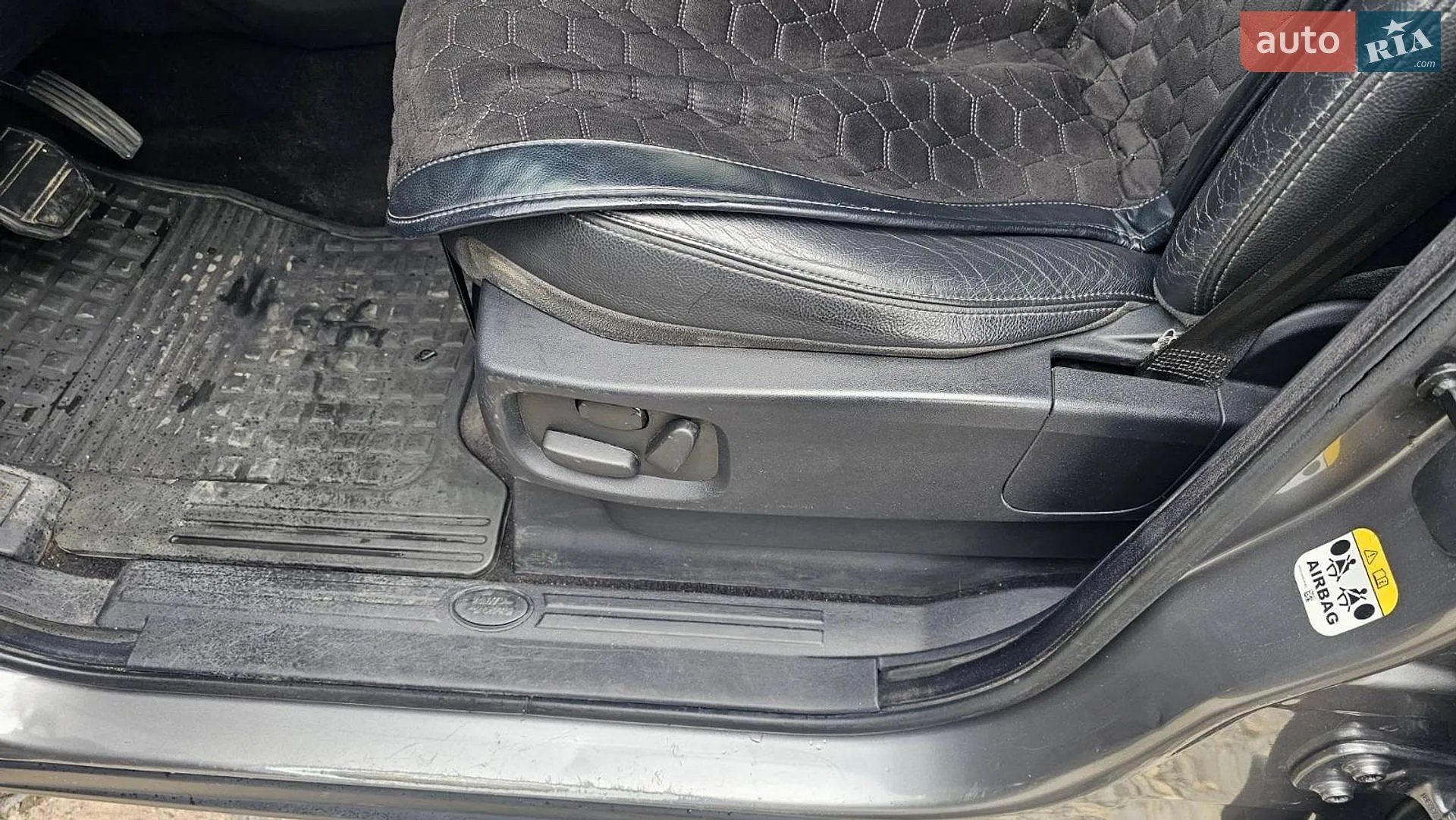 2010 Land Rover Discovery - мініатюра 23