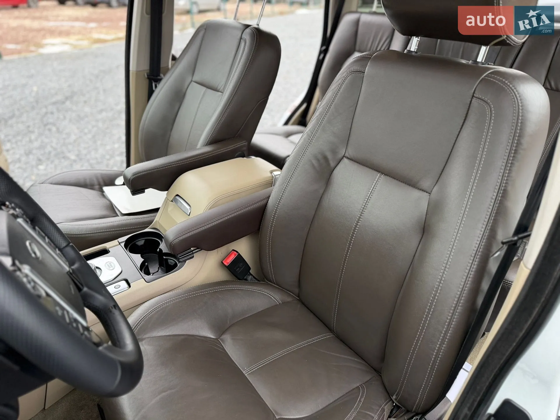2016 Land Rover Discovery - мініатюра 44