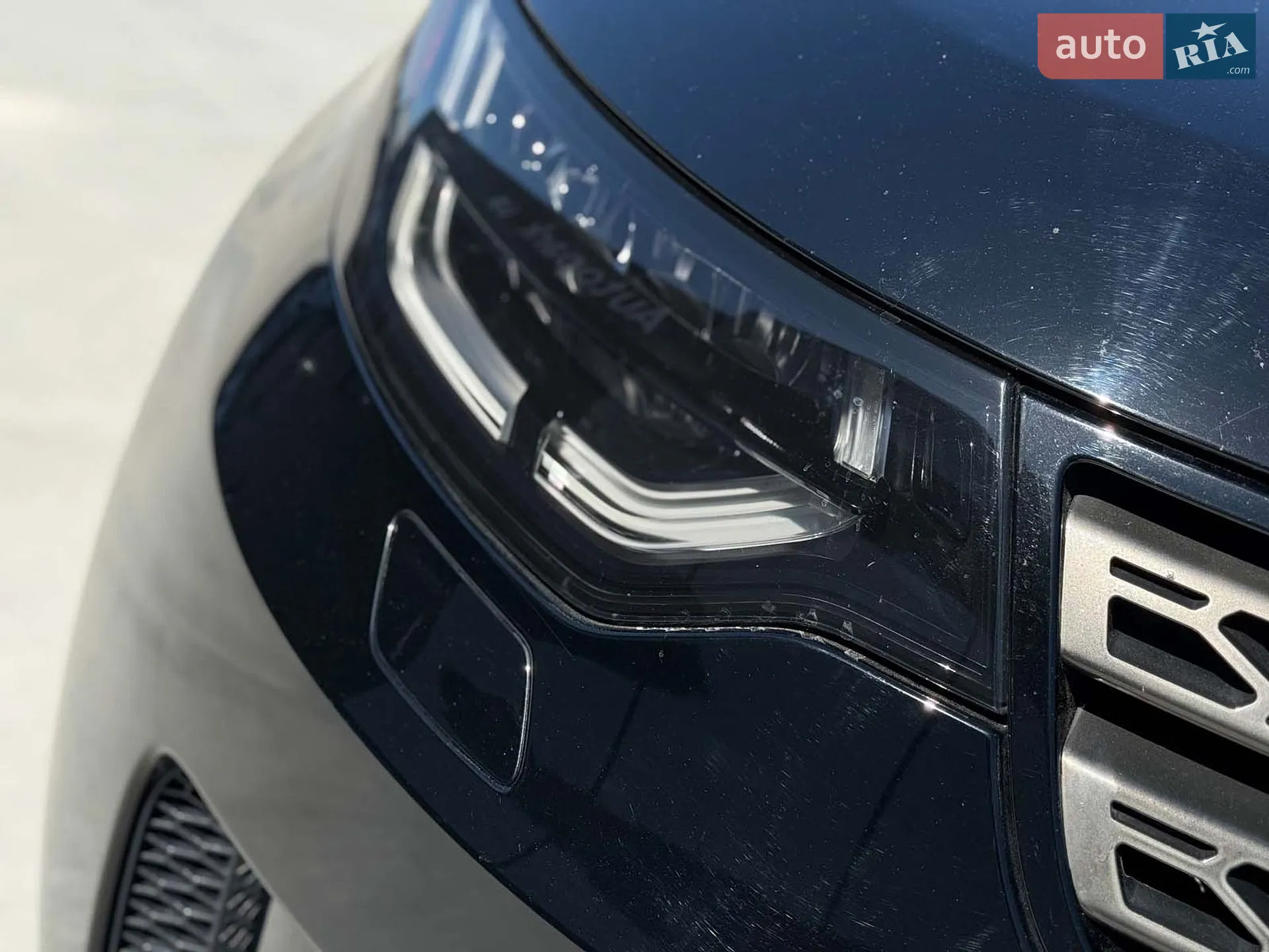 2019 Land Rover Discovery - мініатюра 23