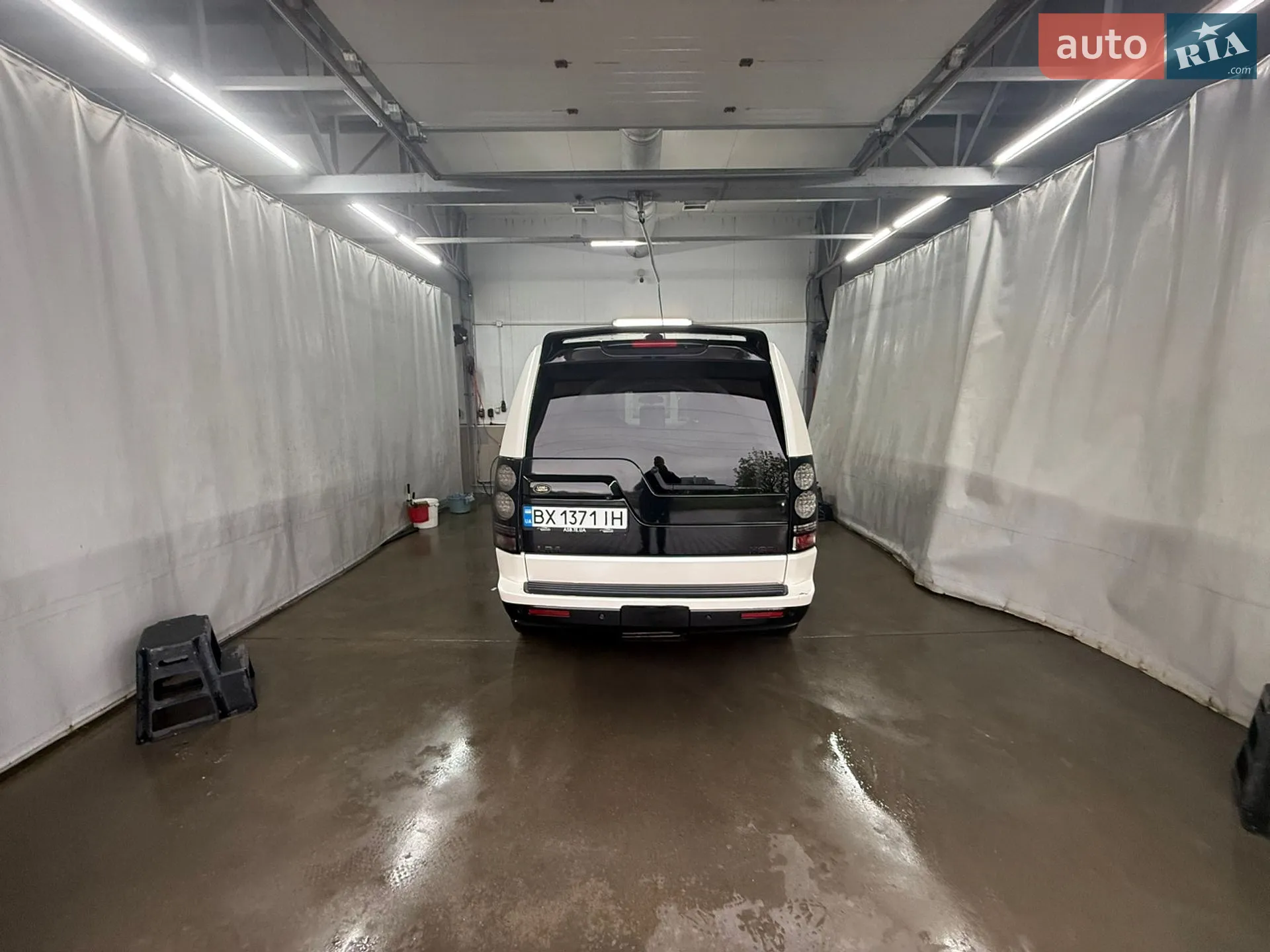 2015 Land Rover Discovery - мініатюра 14
