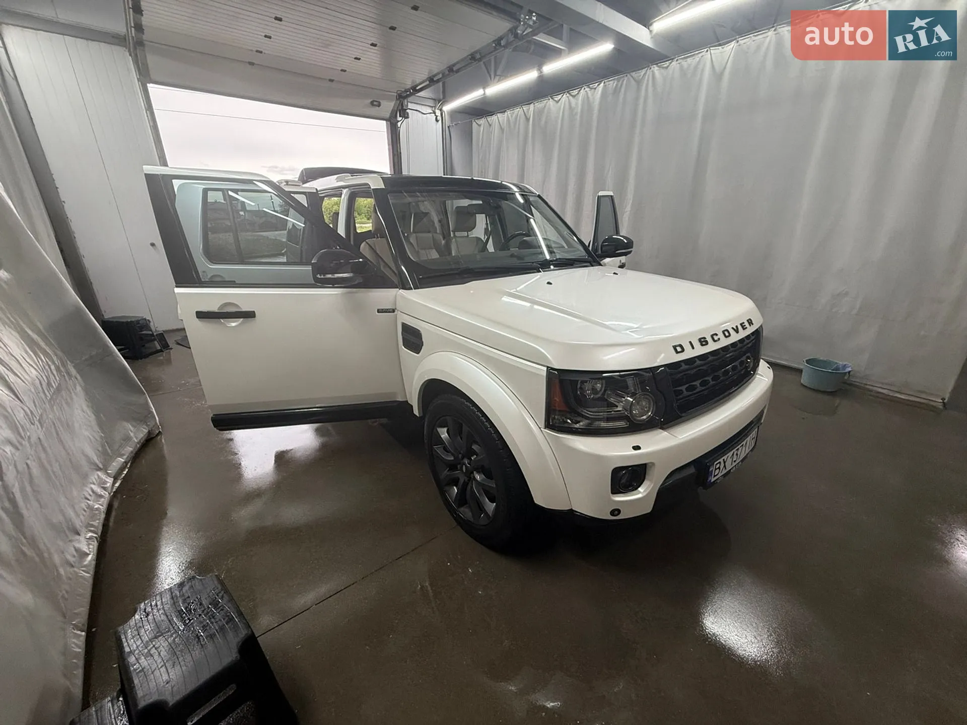 2015 Land Rover Discovery - мініатюра 22