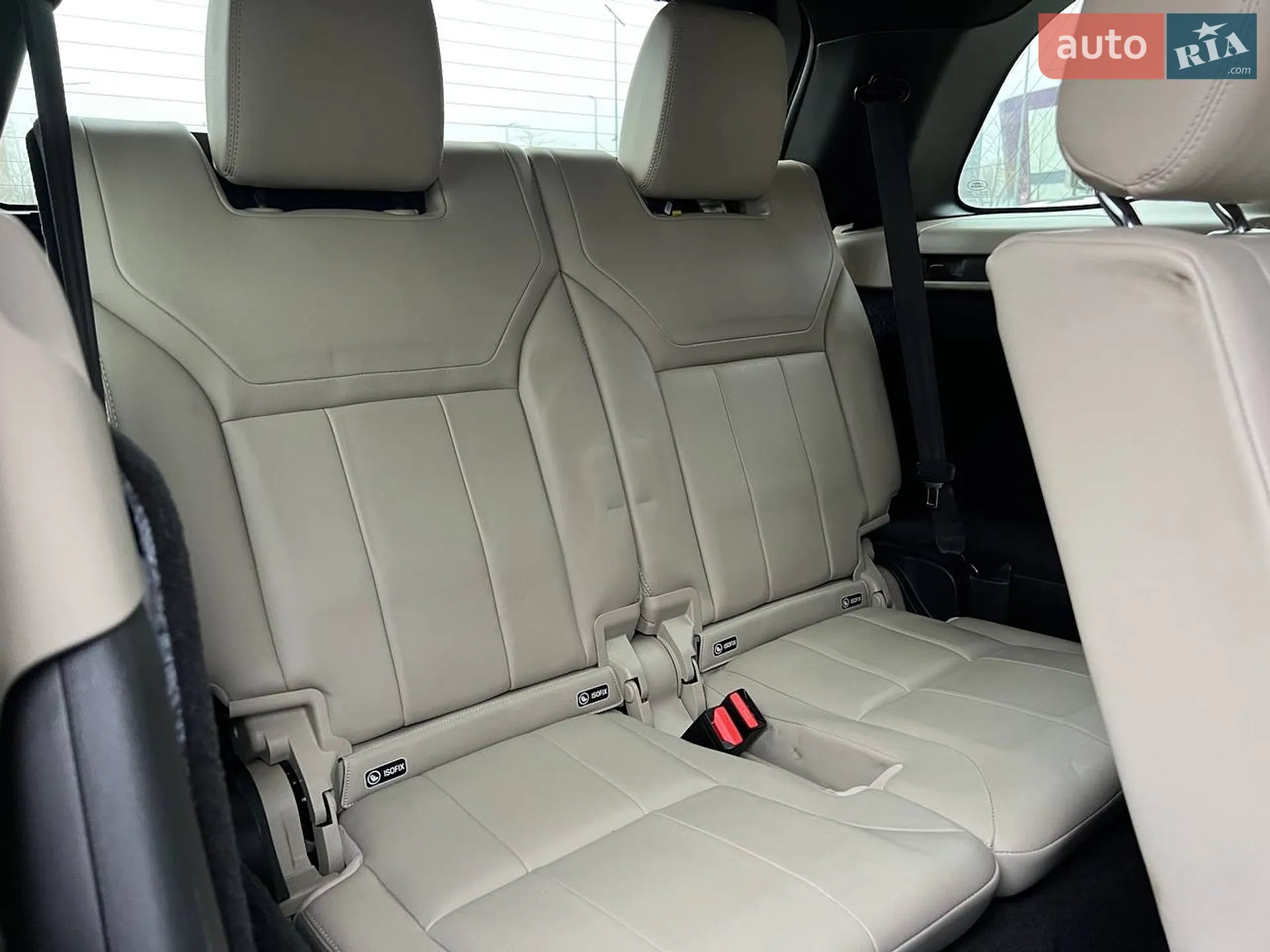2018 Land Rover Discovery - мініатюра 14
