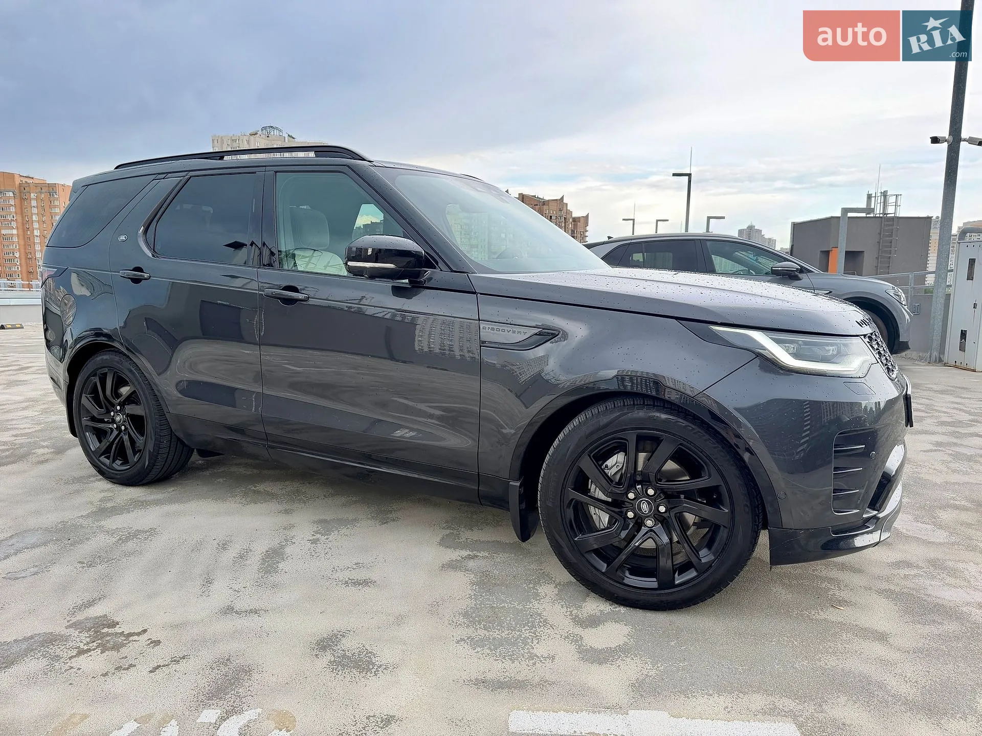 2023 Land Rover Discovery - мініатюра 16