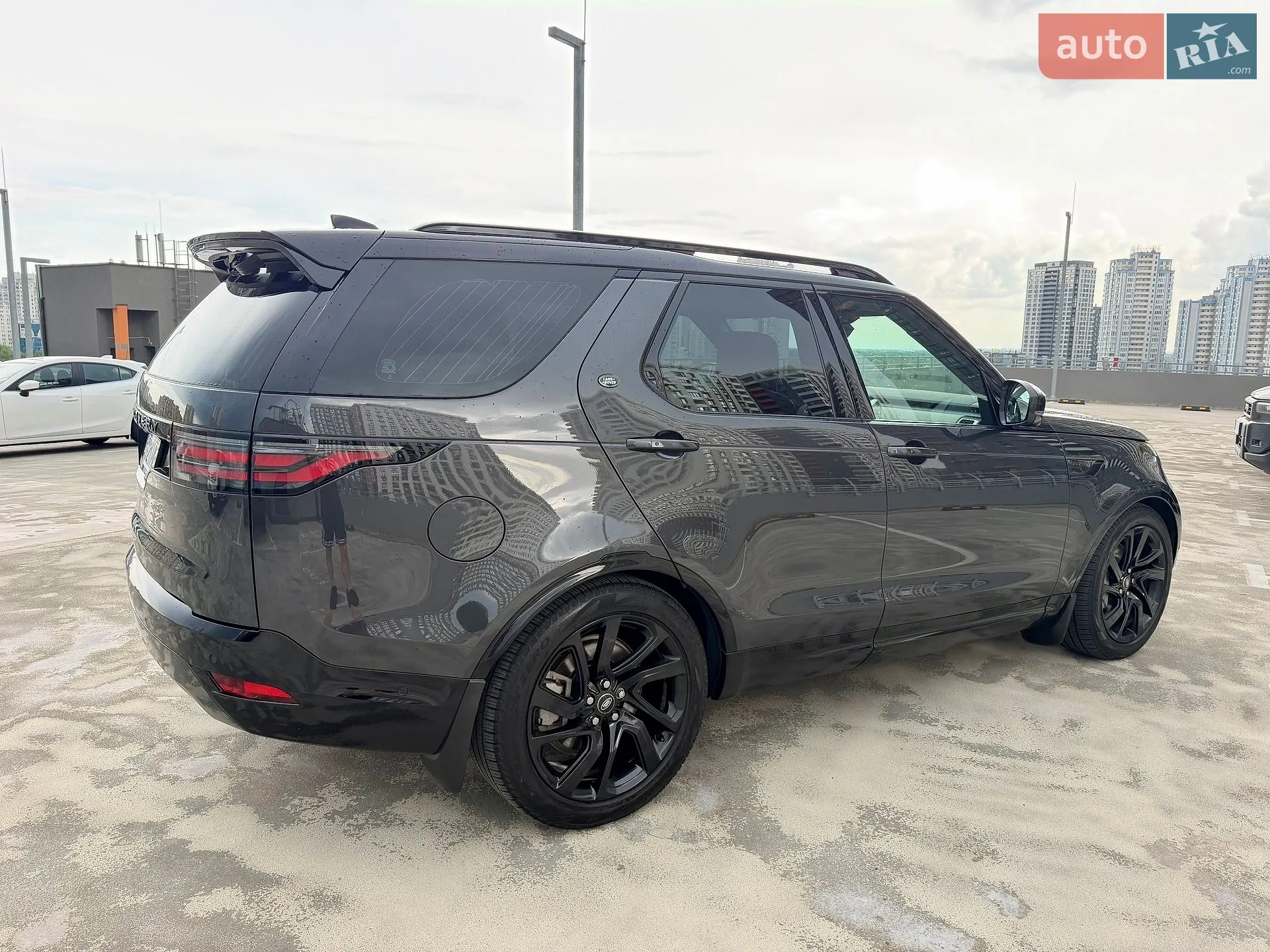 2023 Land Rover Discovery - мініатюра 27