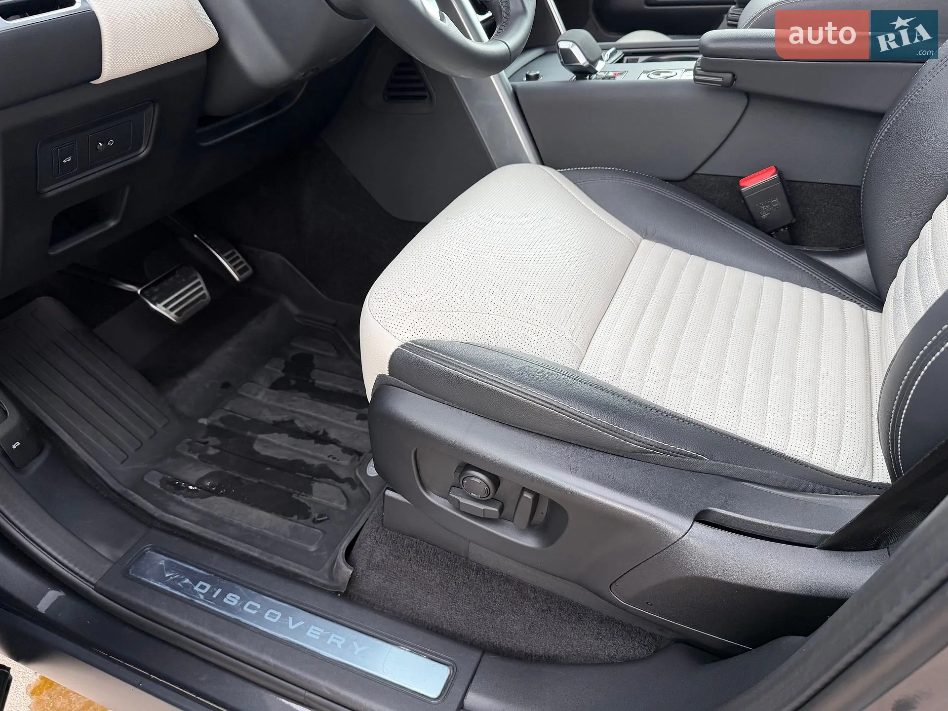 2023 Land Rover Discovery - мініатюра 68