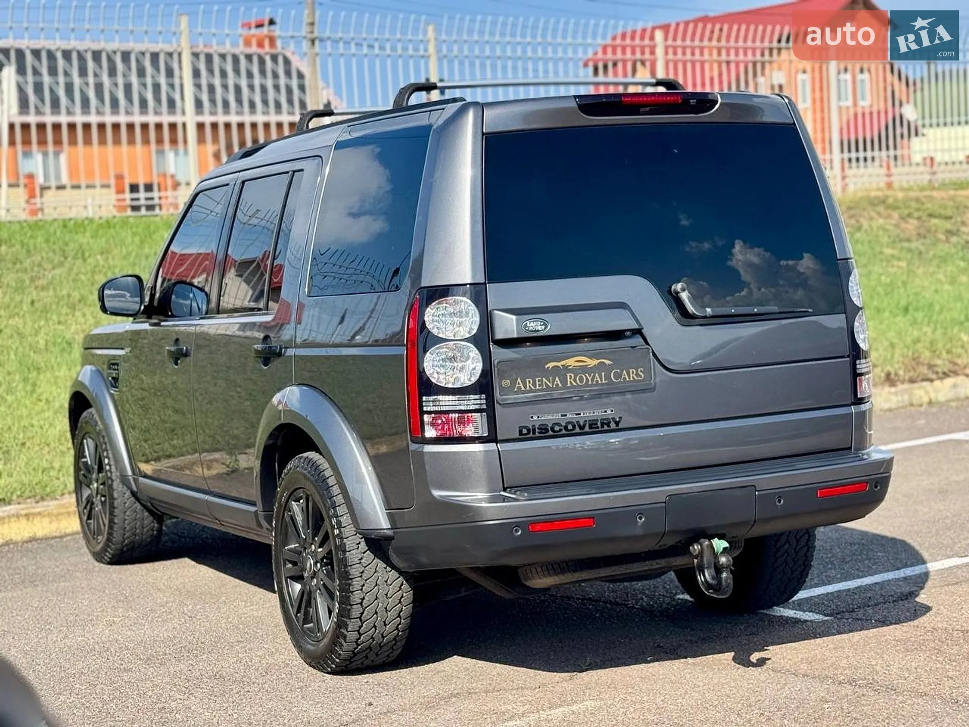 2016 Land Rover Discovery - мініатюра 16